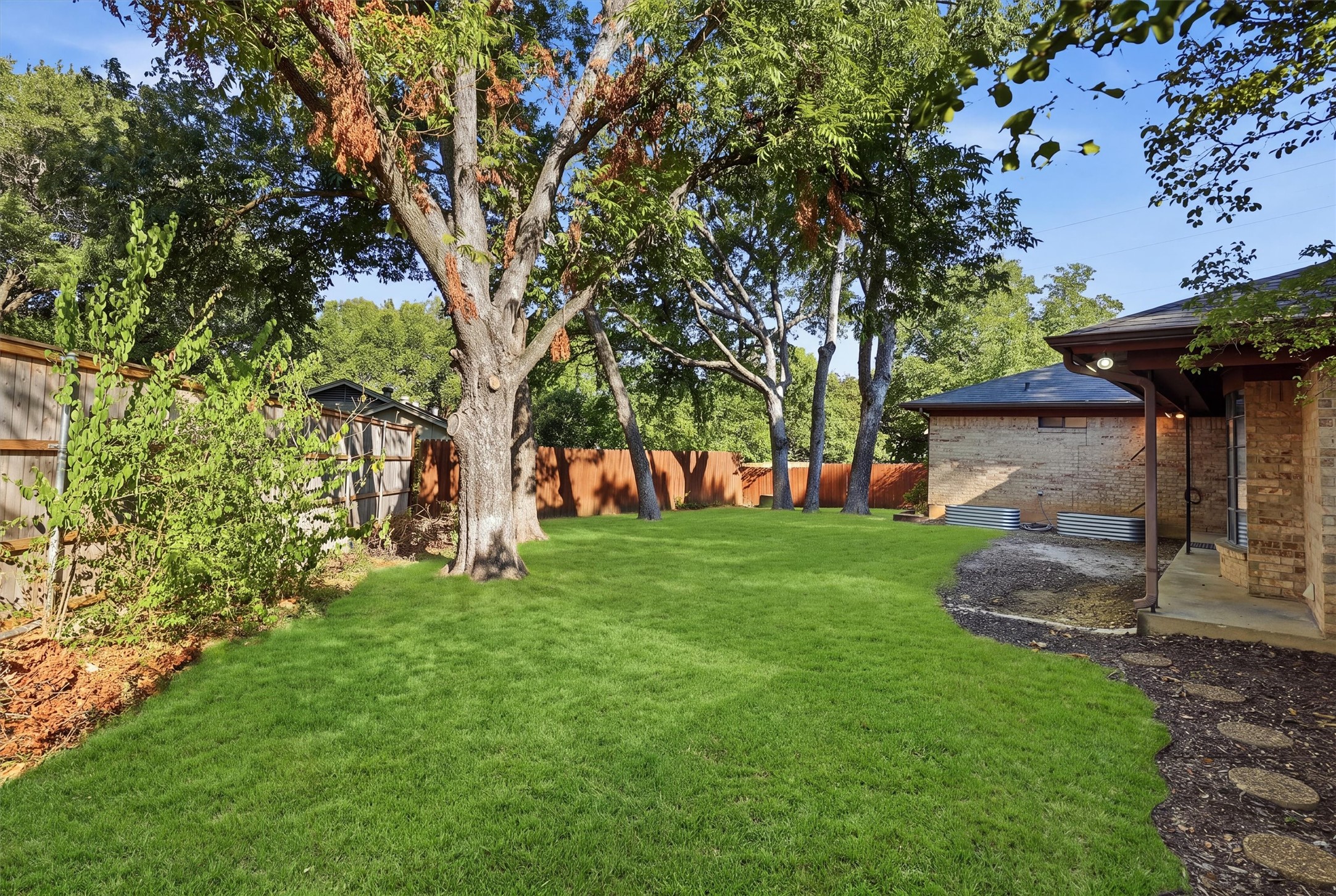 6437 Suncrest Court