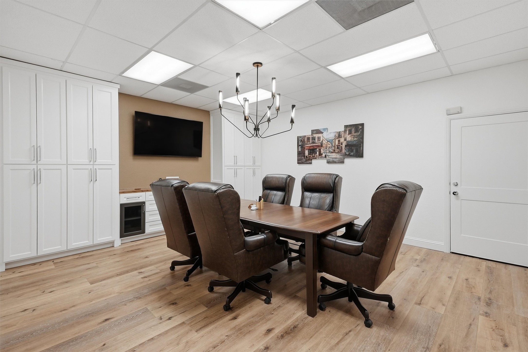 3405 E Highway 377