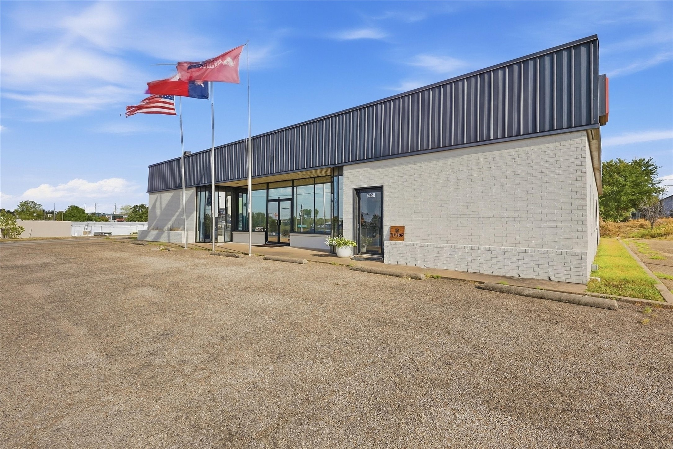 3405 E Highway 377