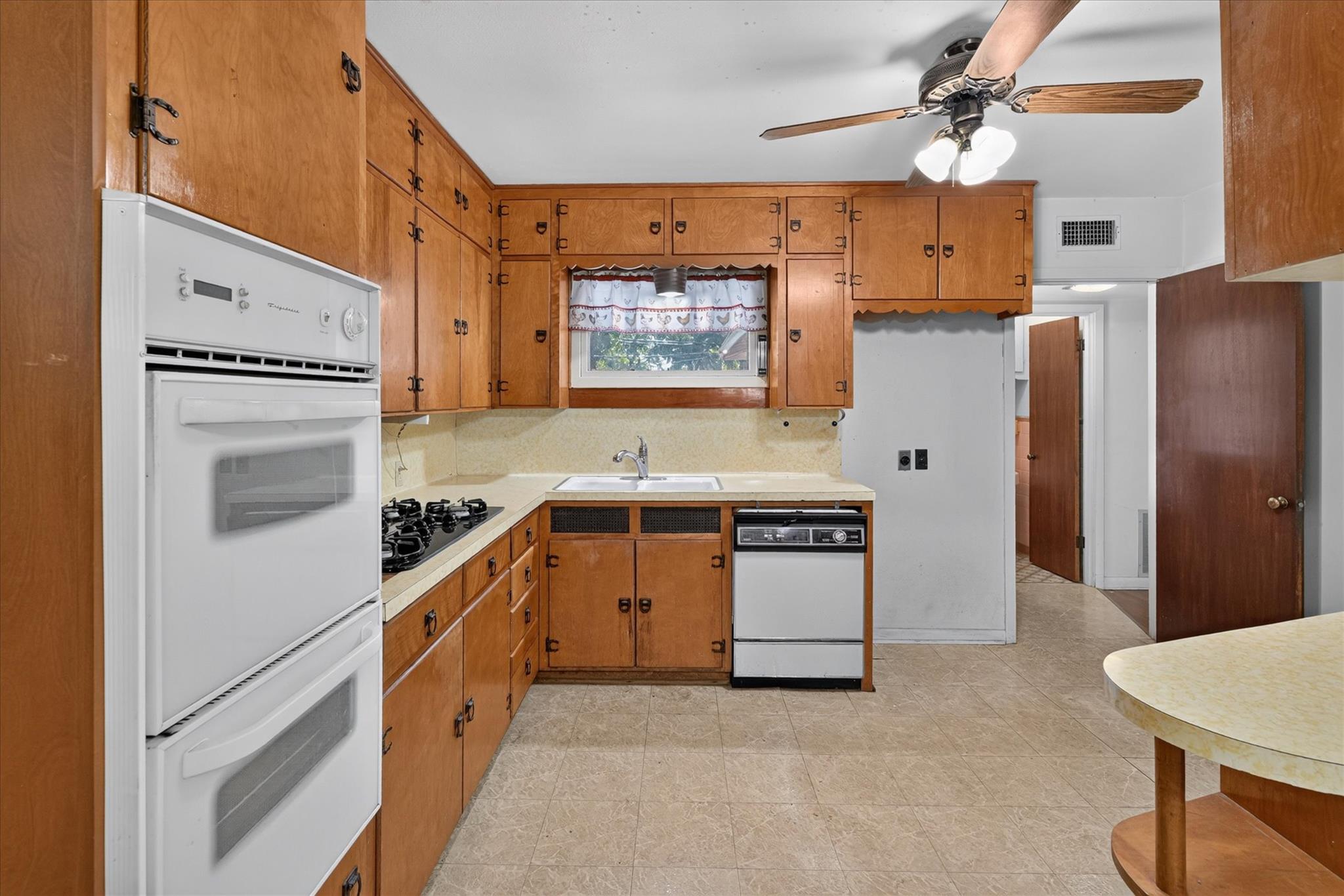 4809 Westfield DR