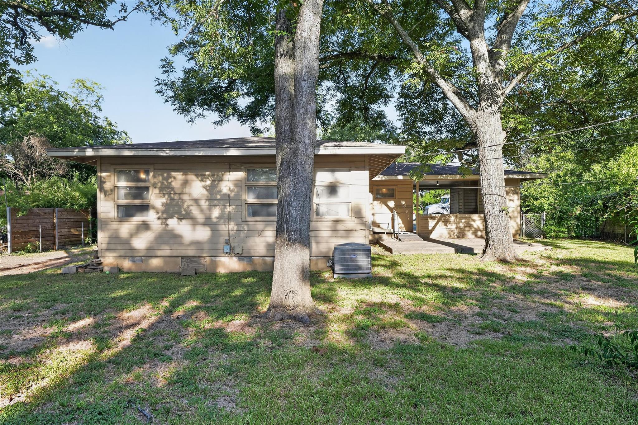 4809 Westfield DR