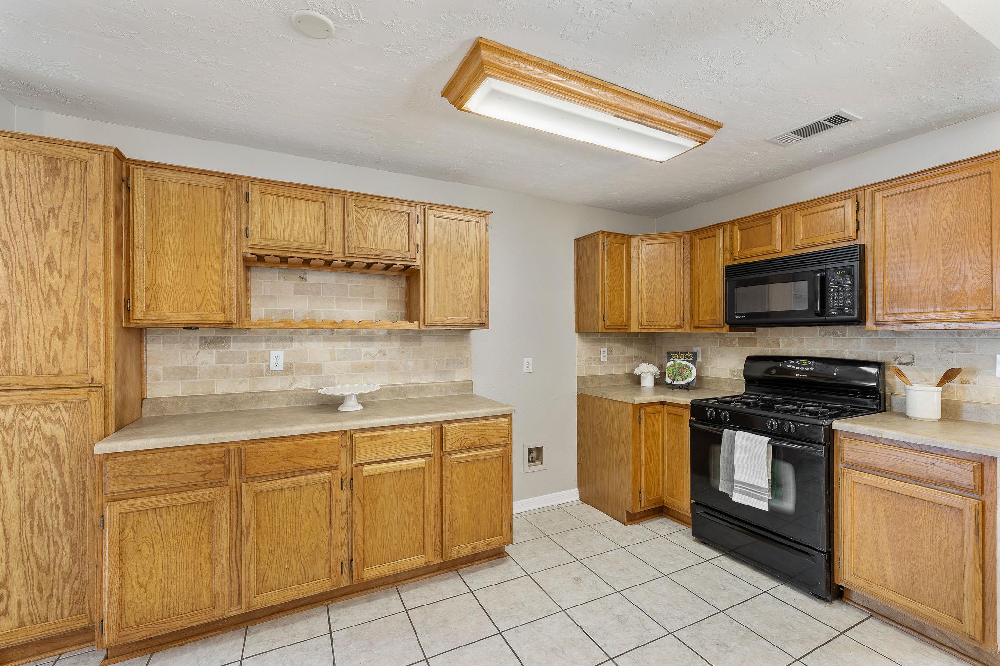 1507 Quail Run RD