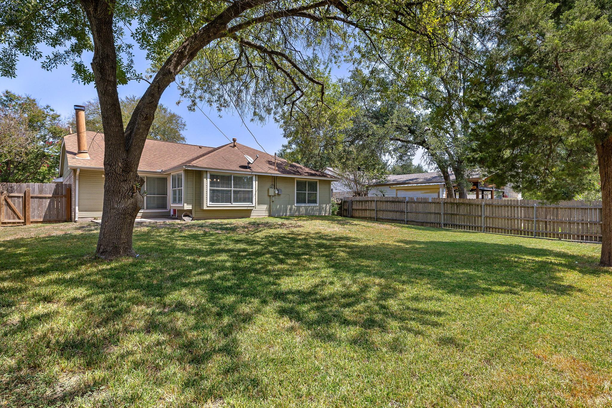1507 Quail Run RD