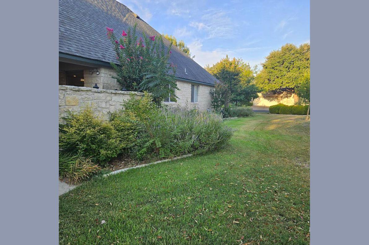 11001 River Plantation DR