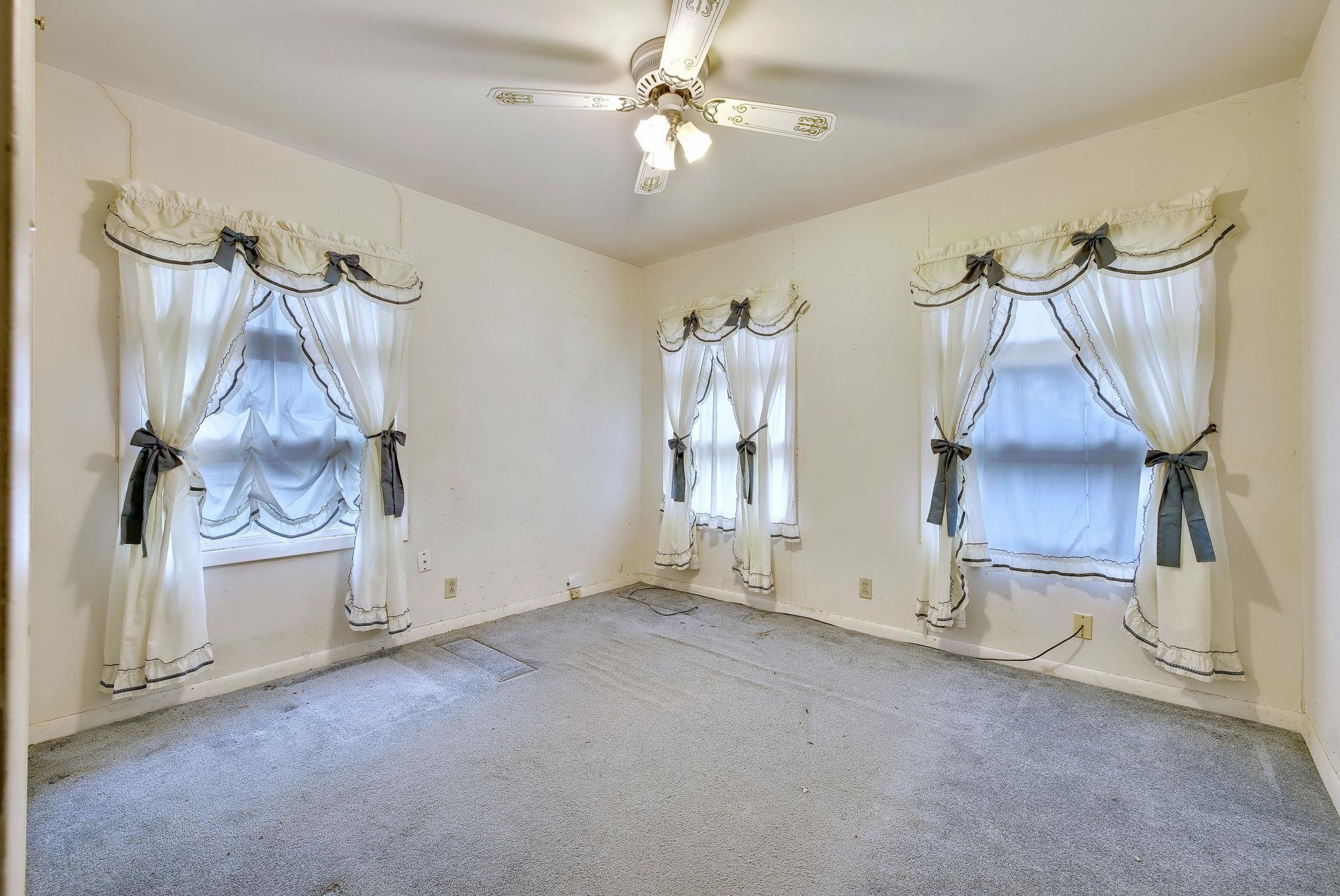 4809 Westfield DR