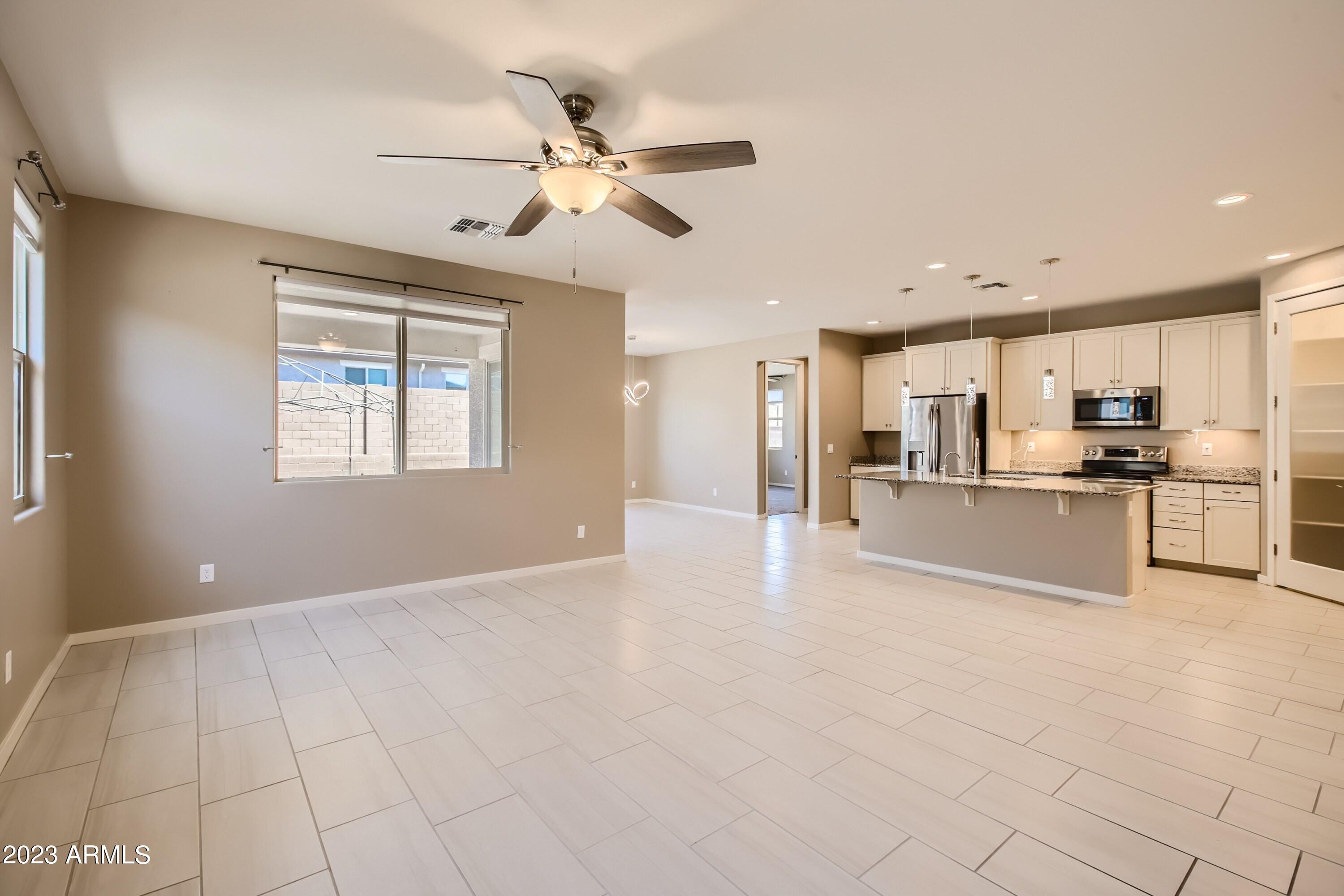 16264 W Poinsettia Drive