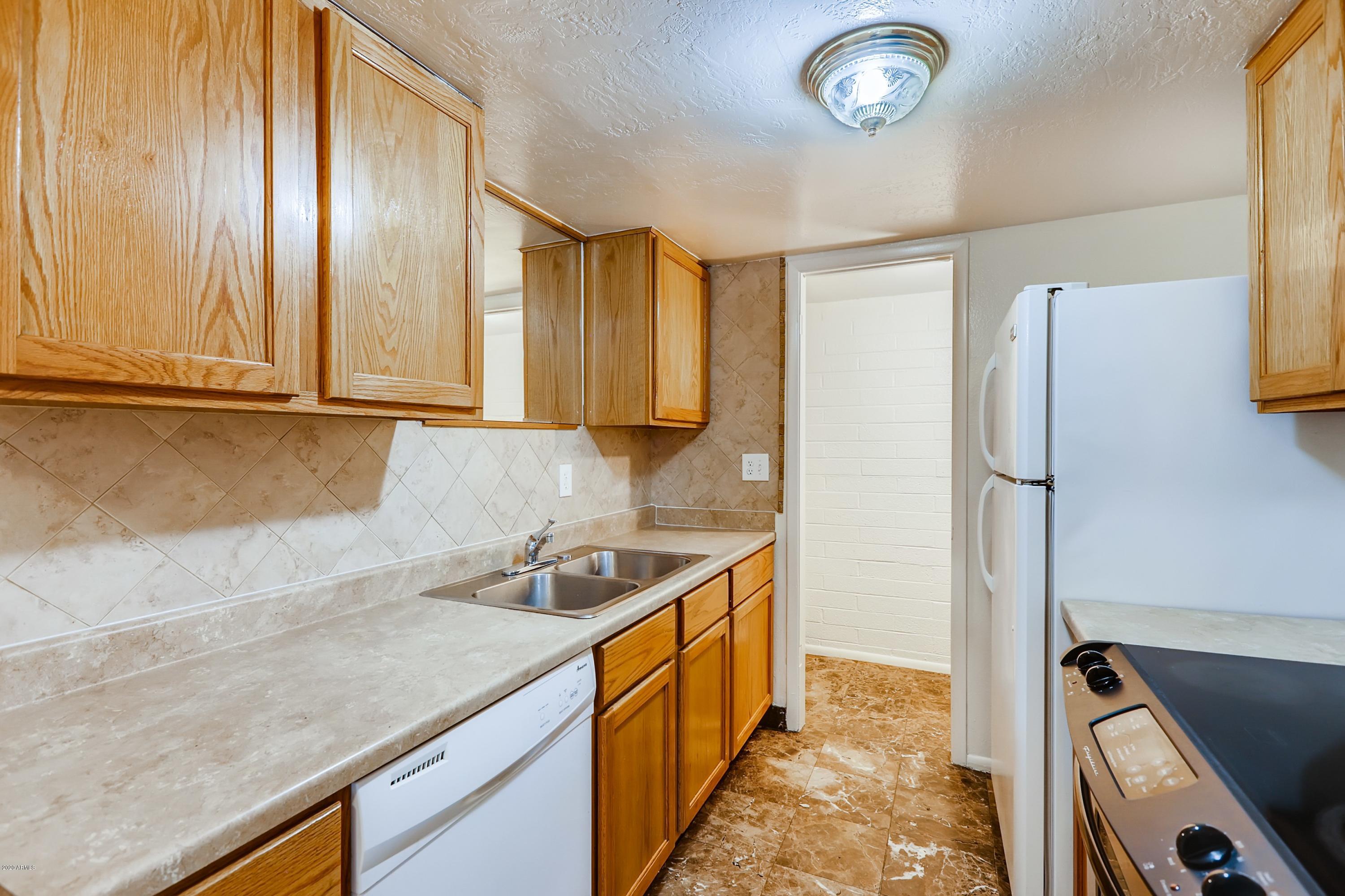 4054 W PALOMINO Road
