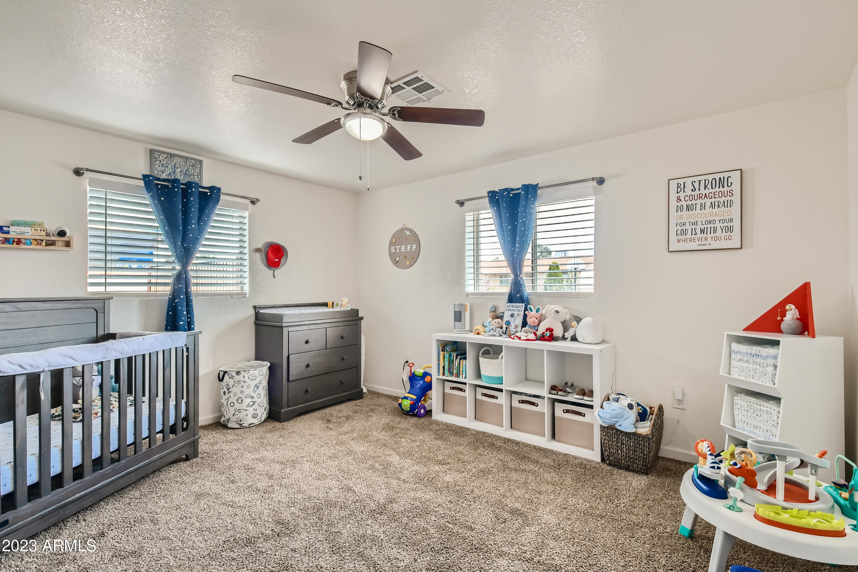 256 N 85TH Place