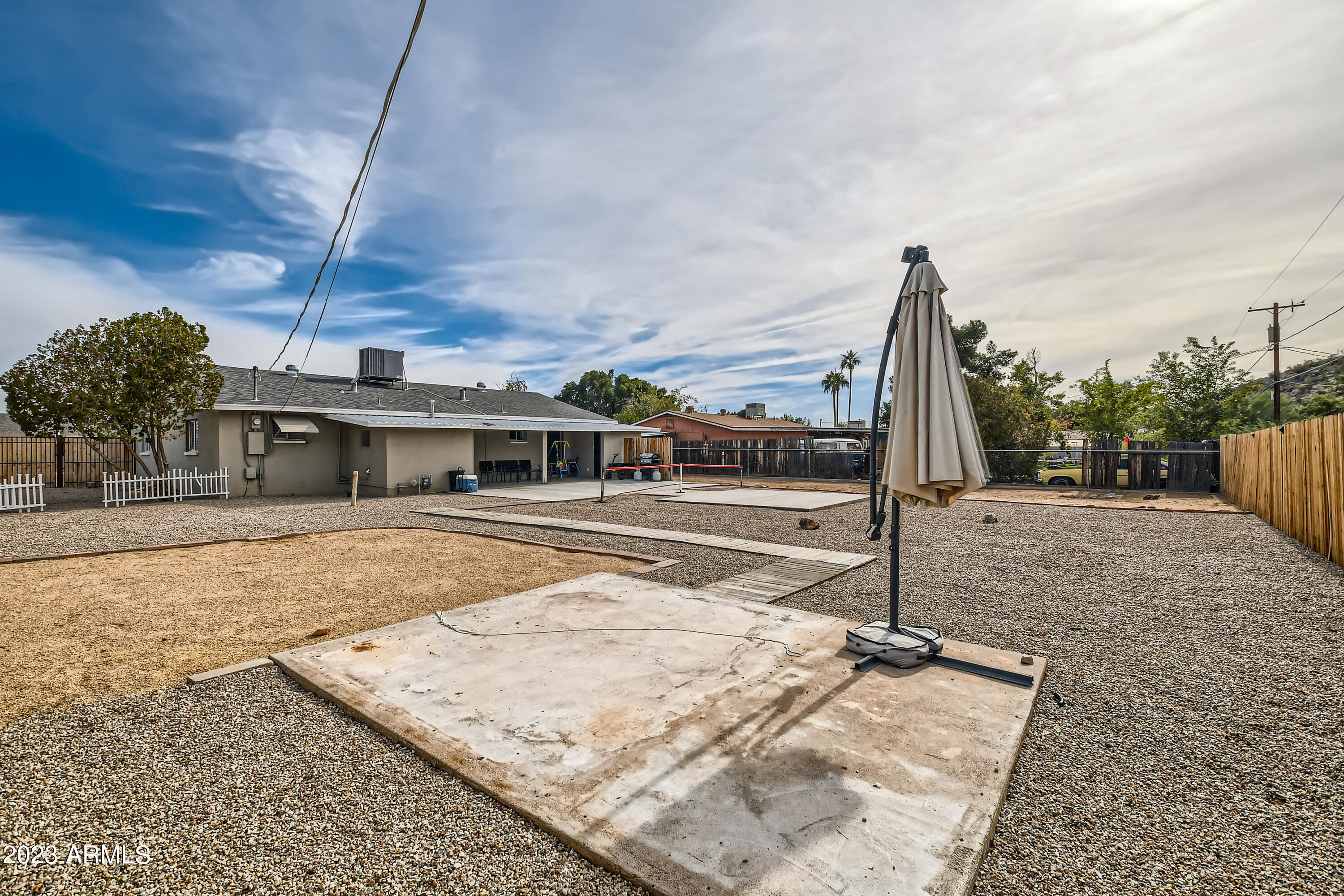 256 N 85TH Place