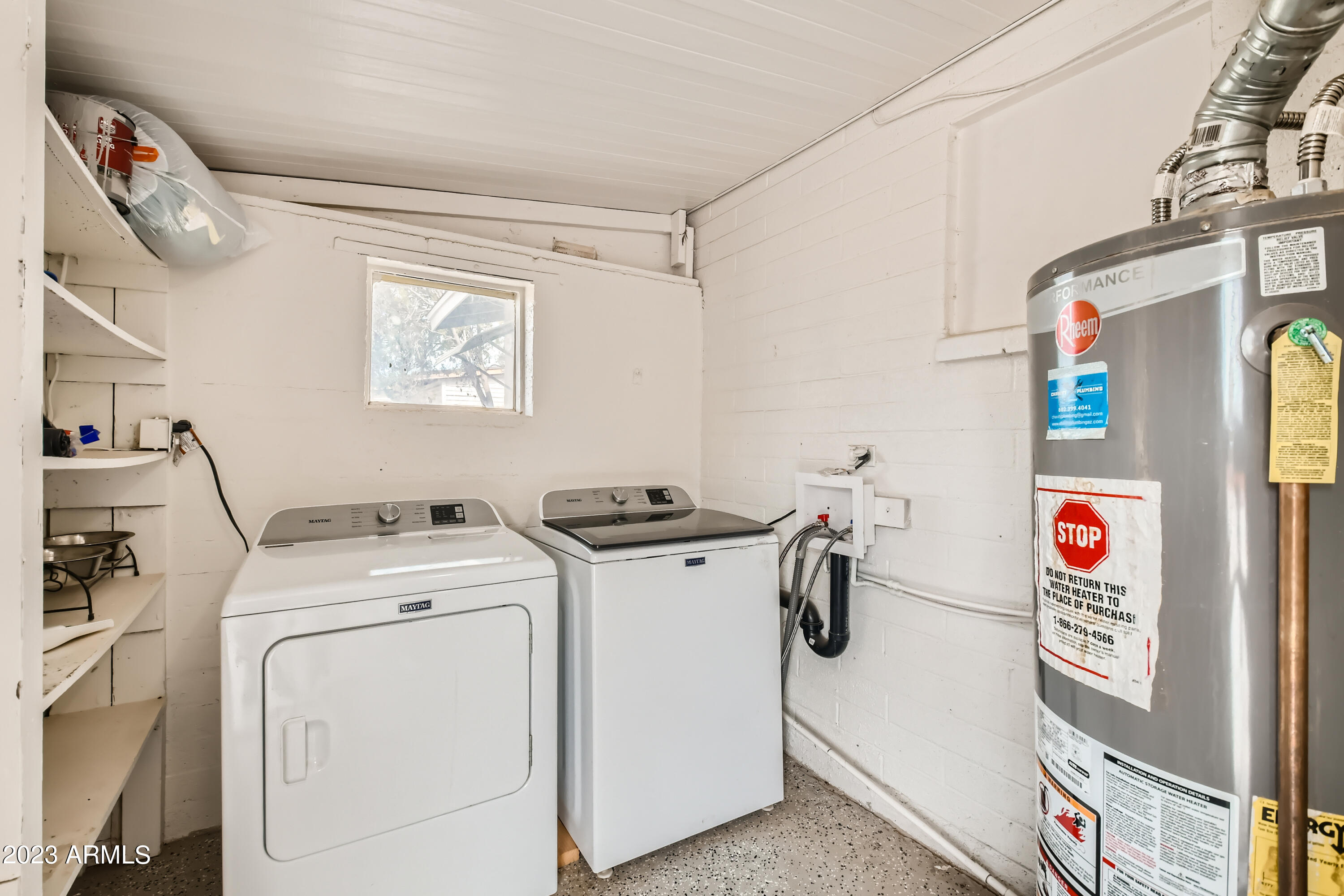 256 N 85TH Place
