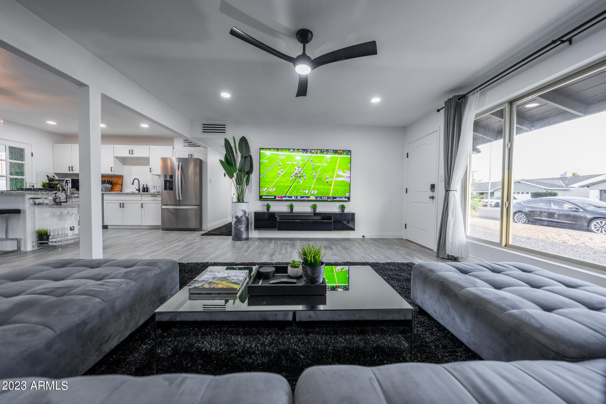 8264 E CYPRESS Street