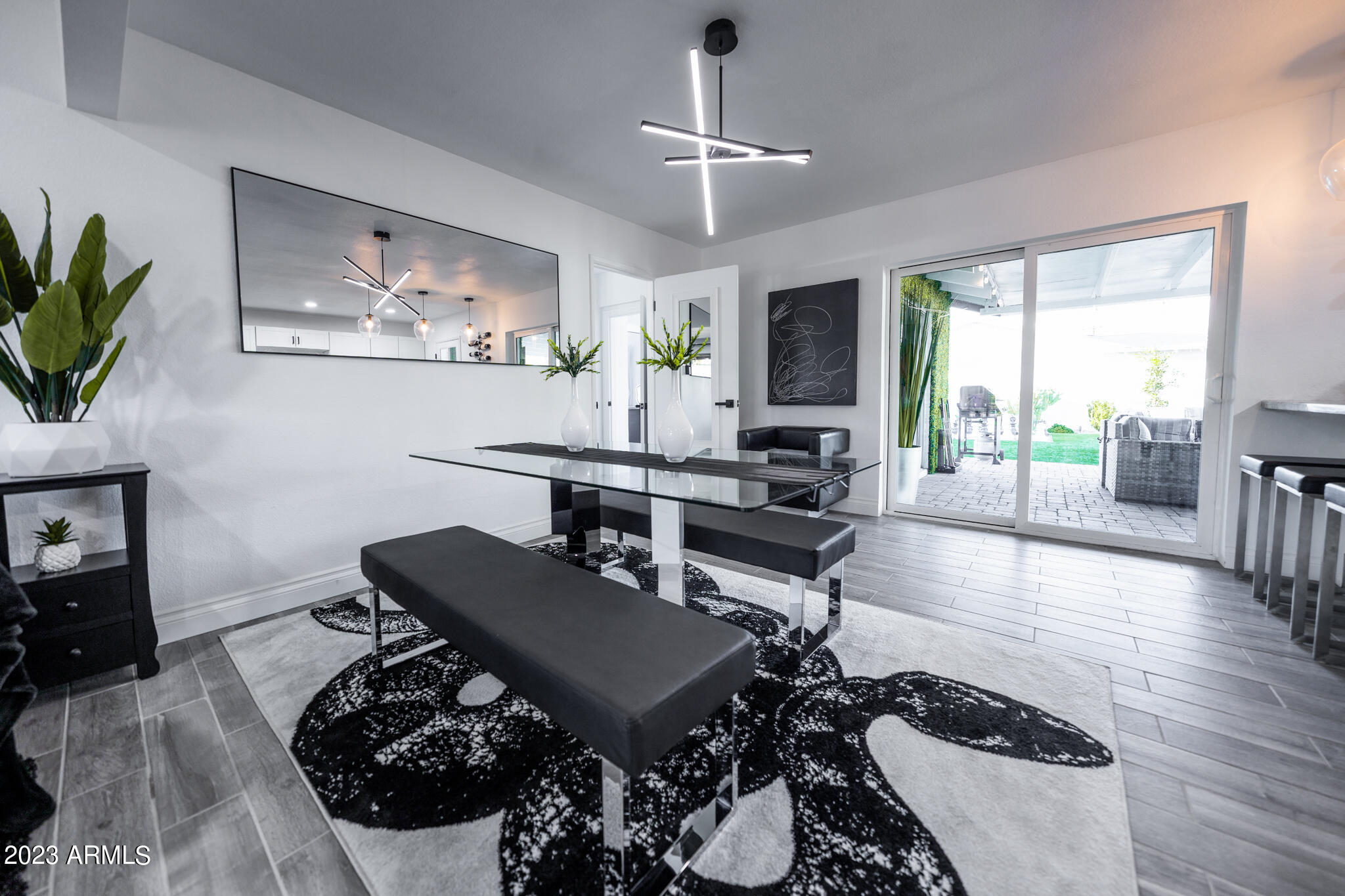 8264 E CYPRESS Street