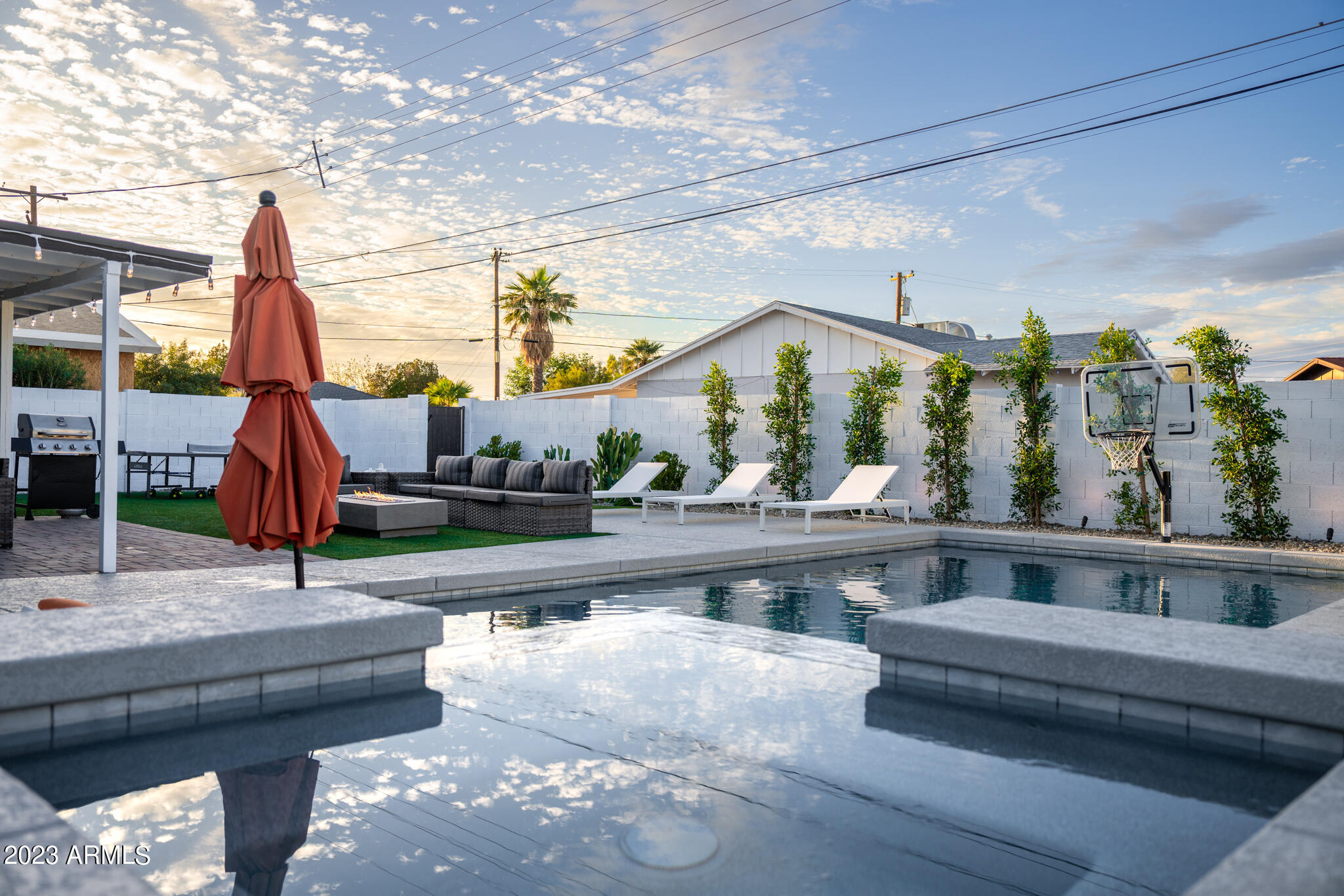 8264 E CYPRESS Street