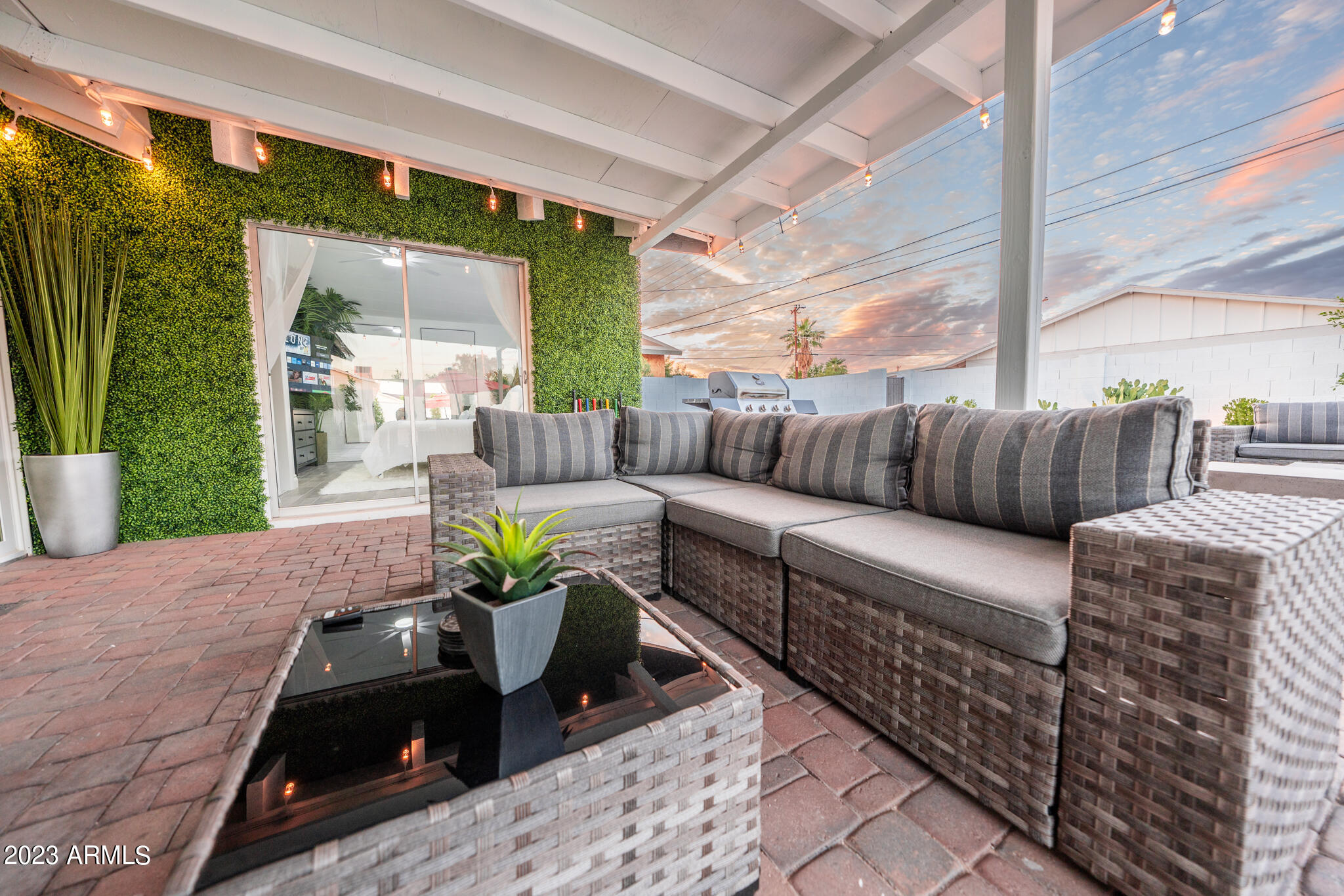 8264 E CYPRESS Street