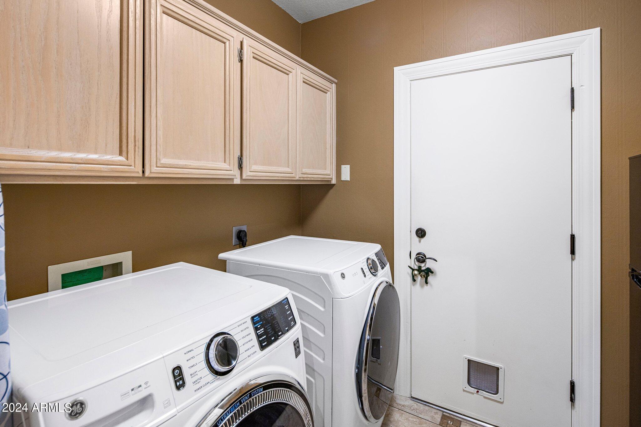 1321 E MARCONI Avenue