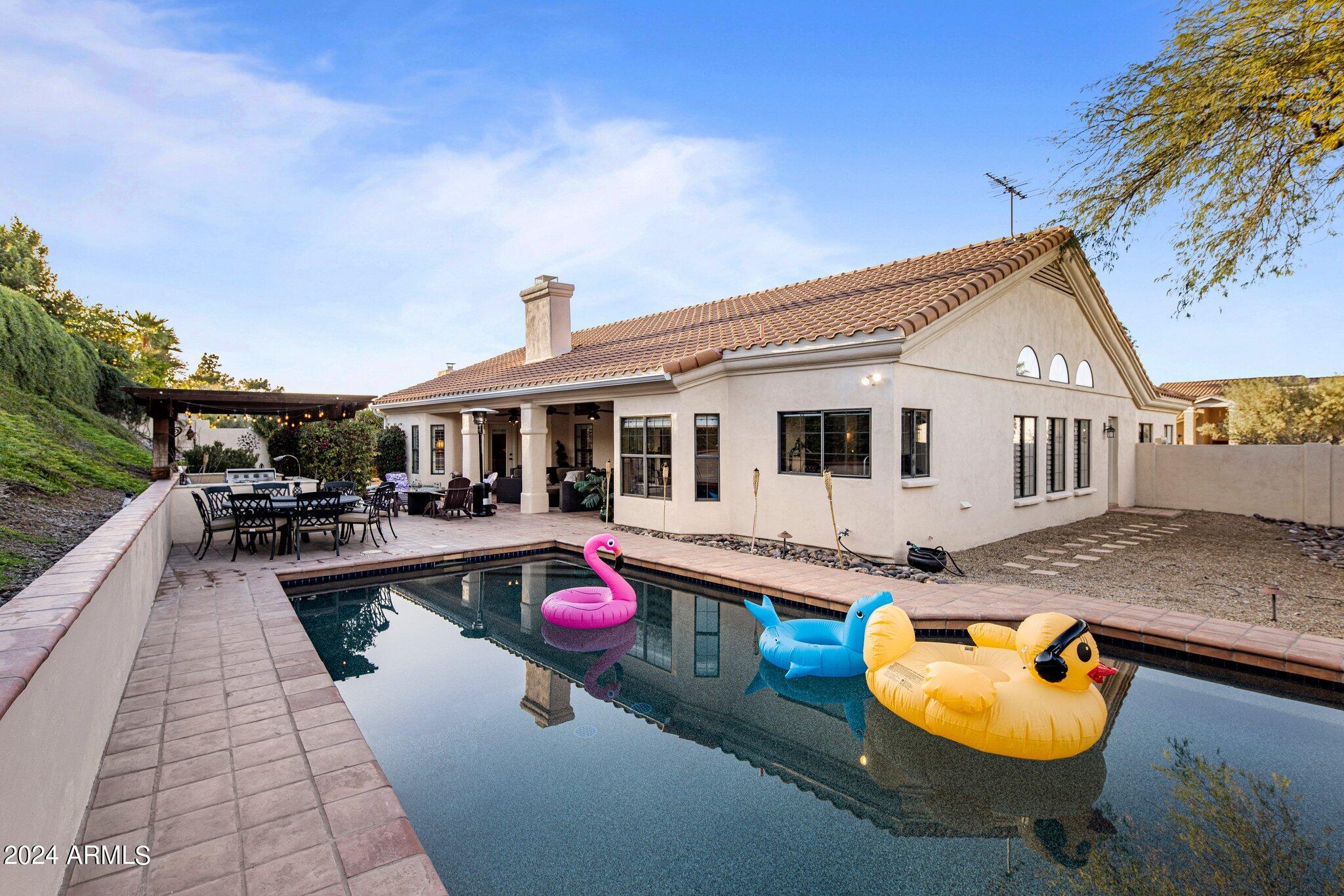 1321 E MARCONI Avenue