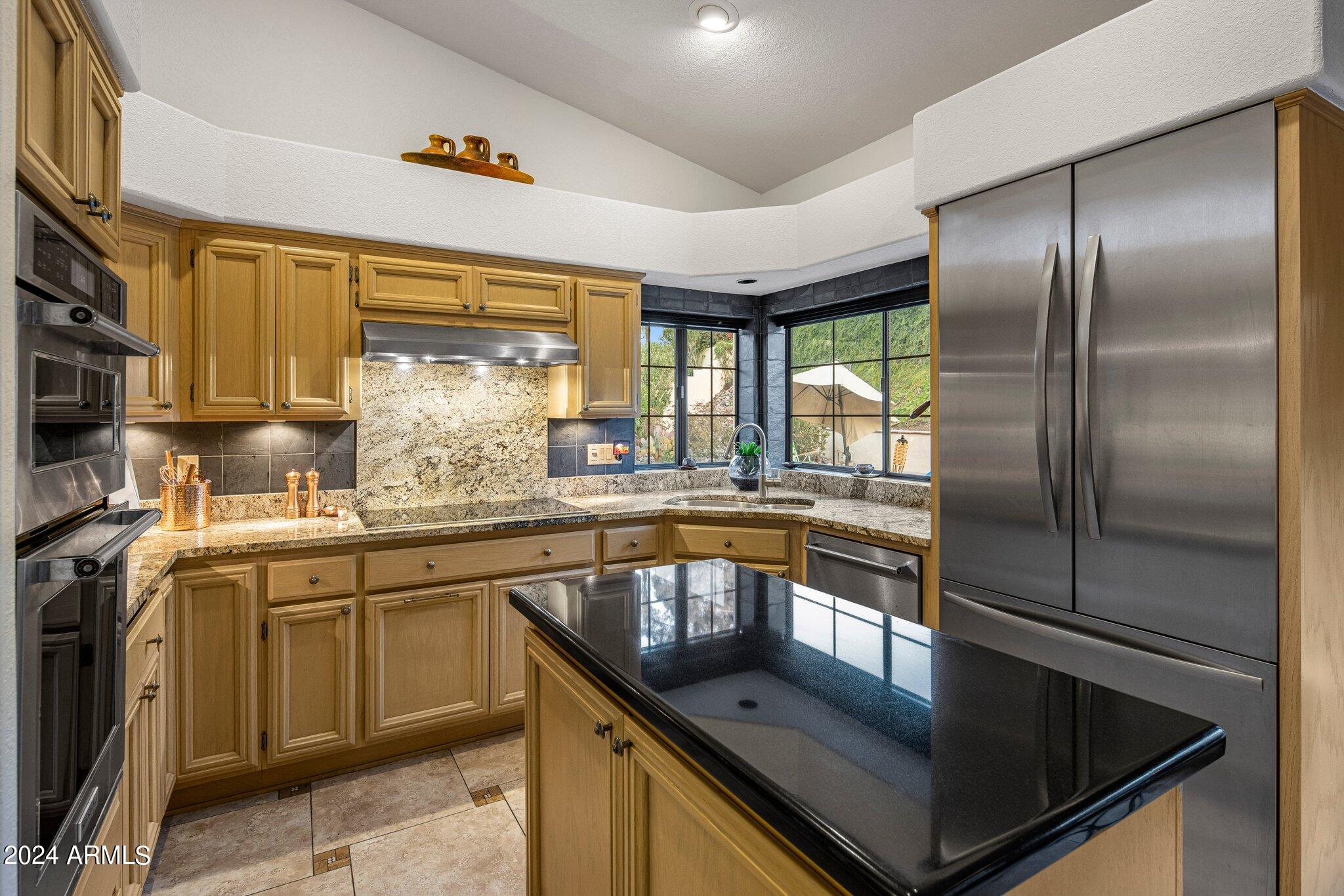 1321 E MARCONI Avenue