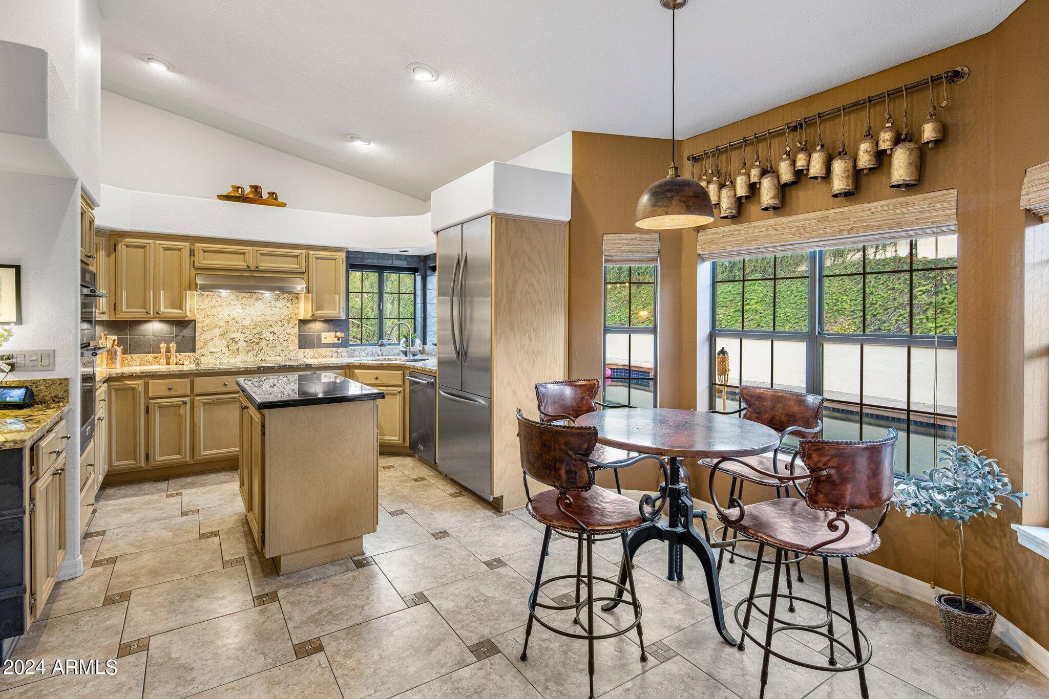 1321 E MARCONI Avenue