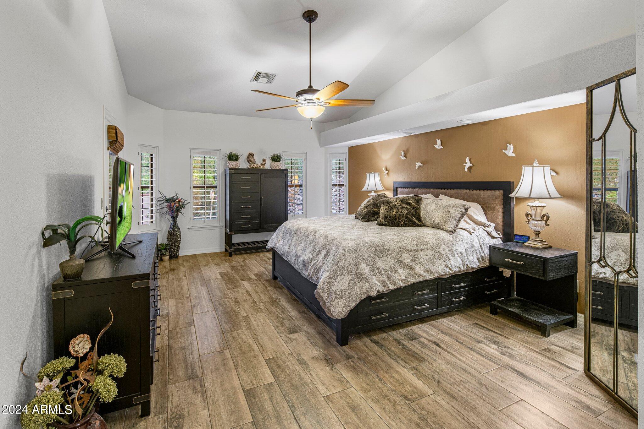 1321 E MARCONI Avenue