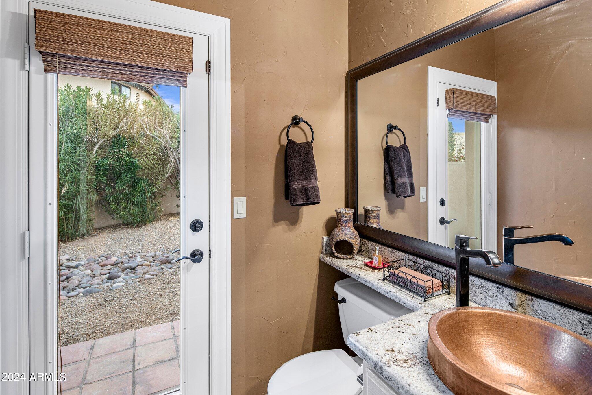 1321 E MARCONI Avenue