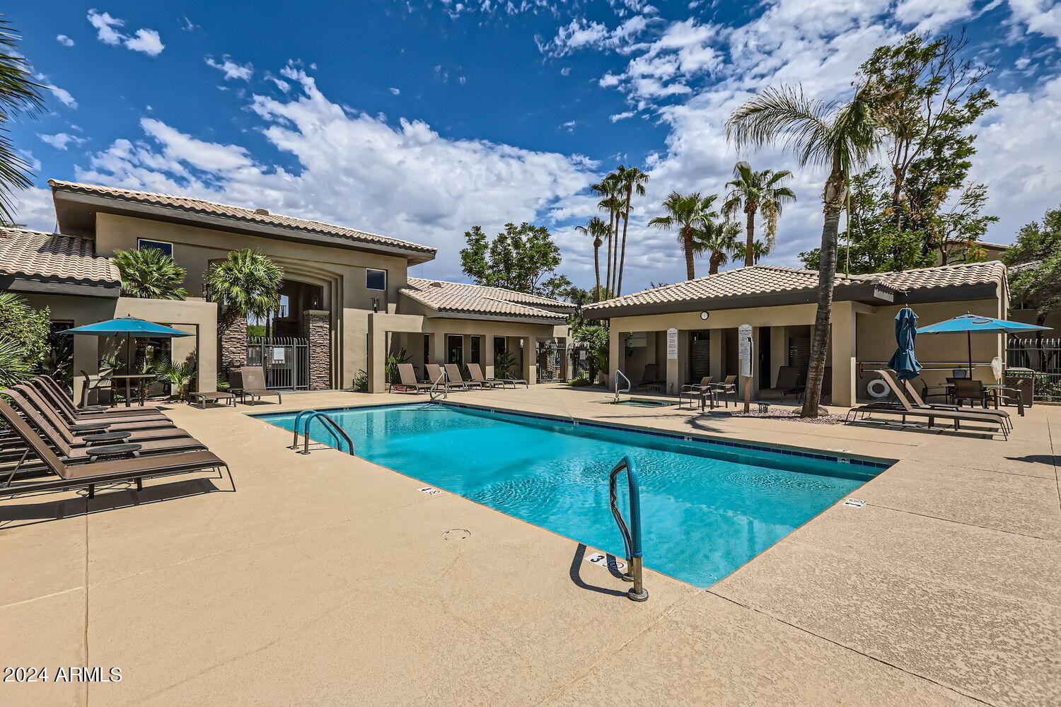 7009 E ACOMA Drive, 1110