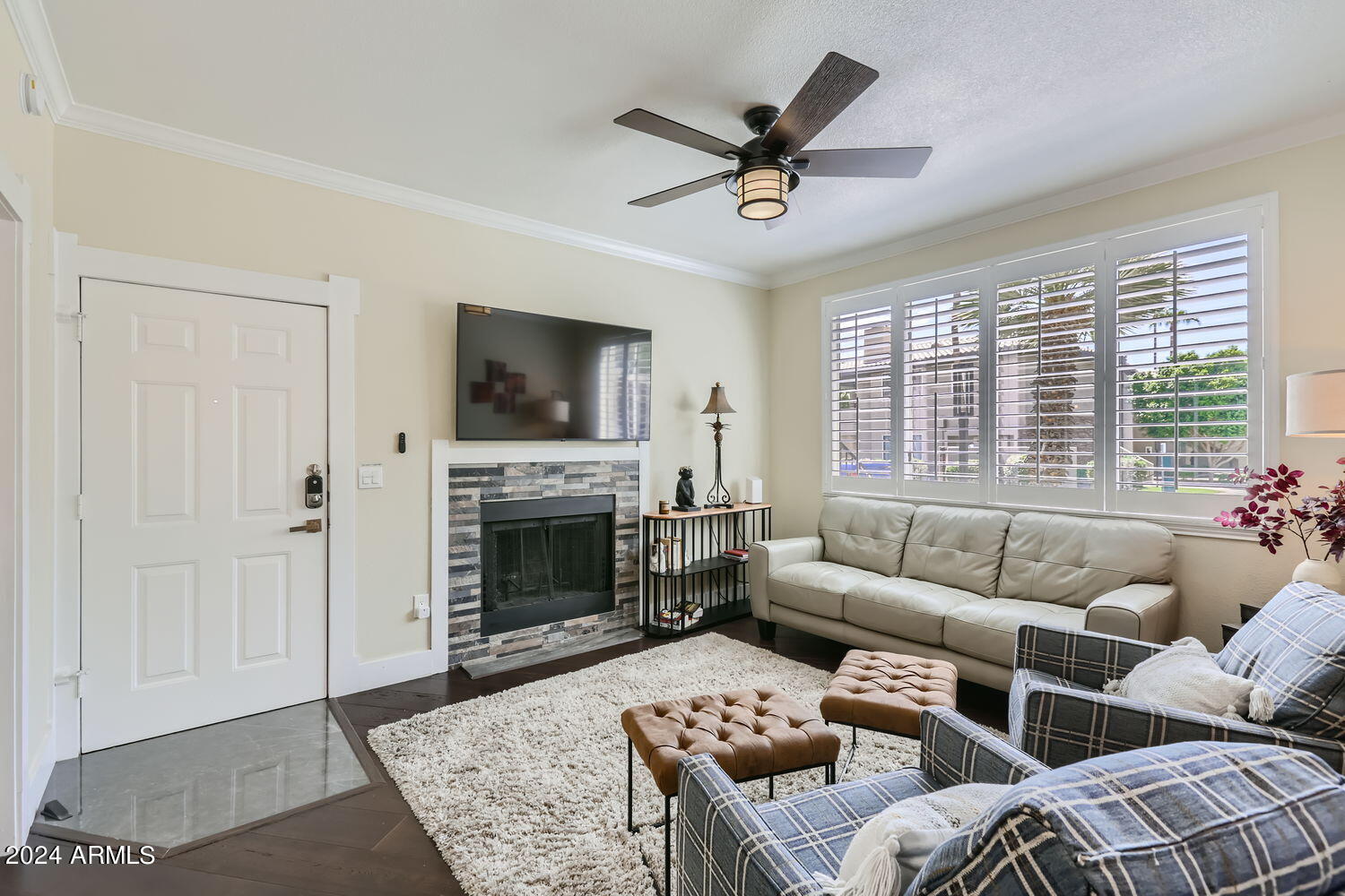 7009 E ACOMA Drive, 1110