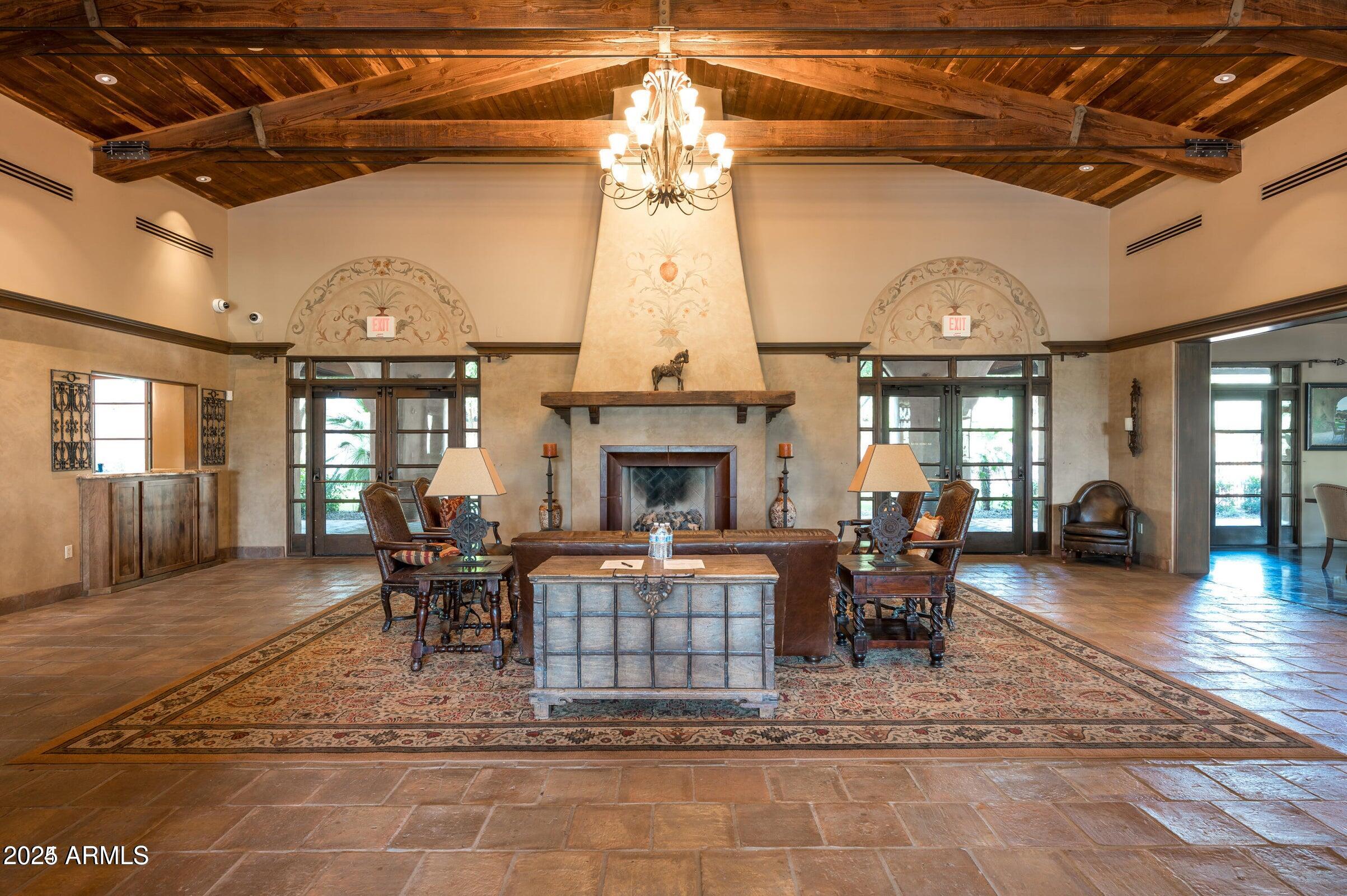 9887 E EDGESTONE Drive