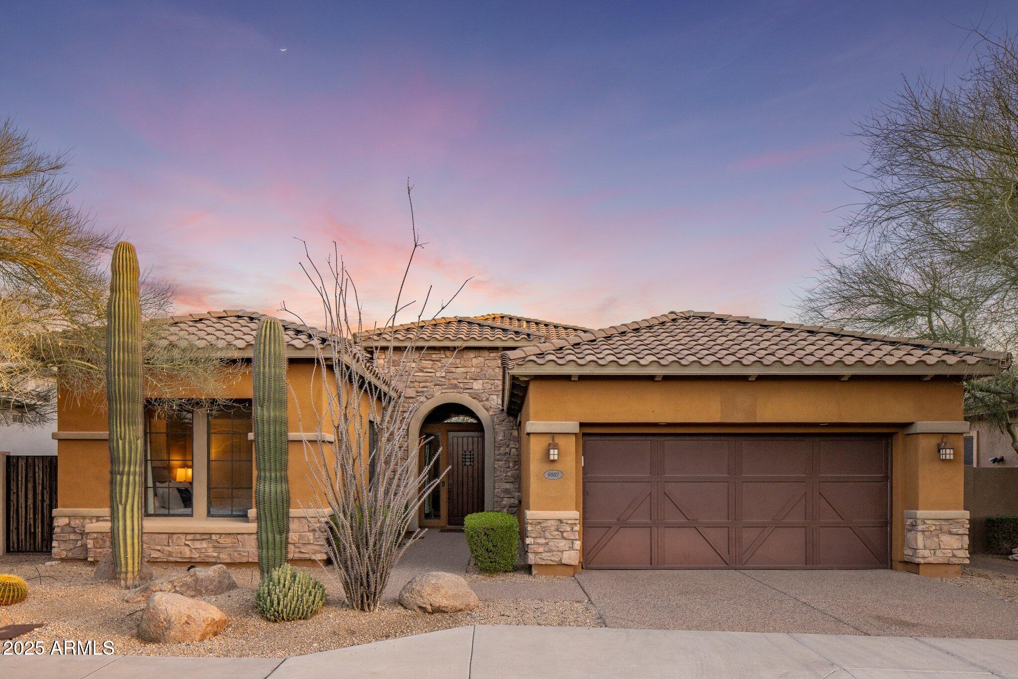 9887 E EDGESTONE Drive