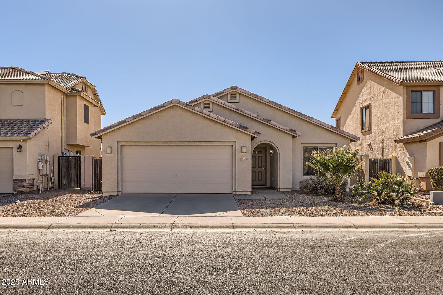 11201 W ELM Lane