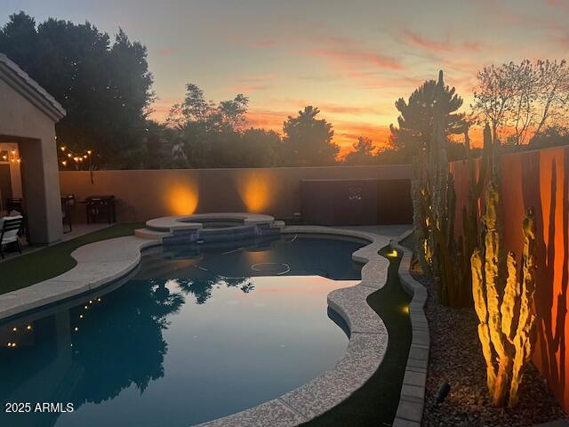 3904 E CARTER Drive