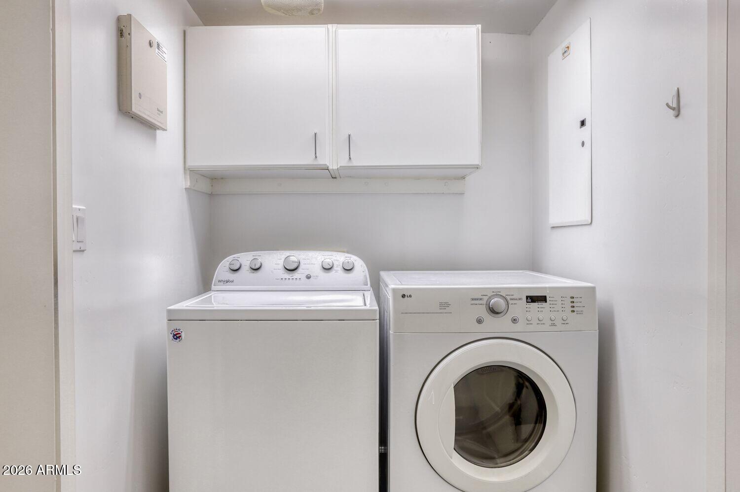 577 S ROOSEVELT Street