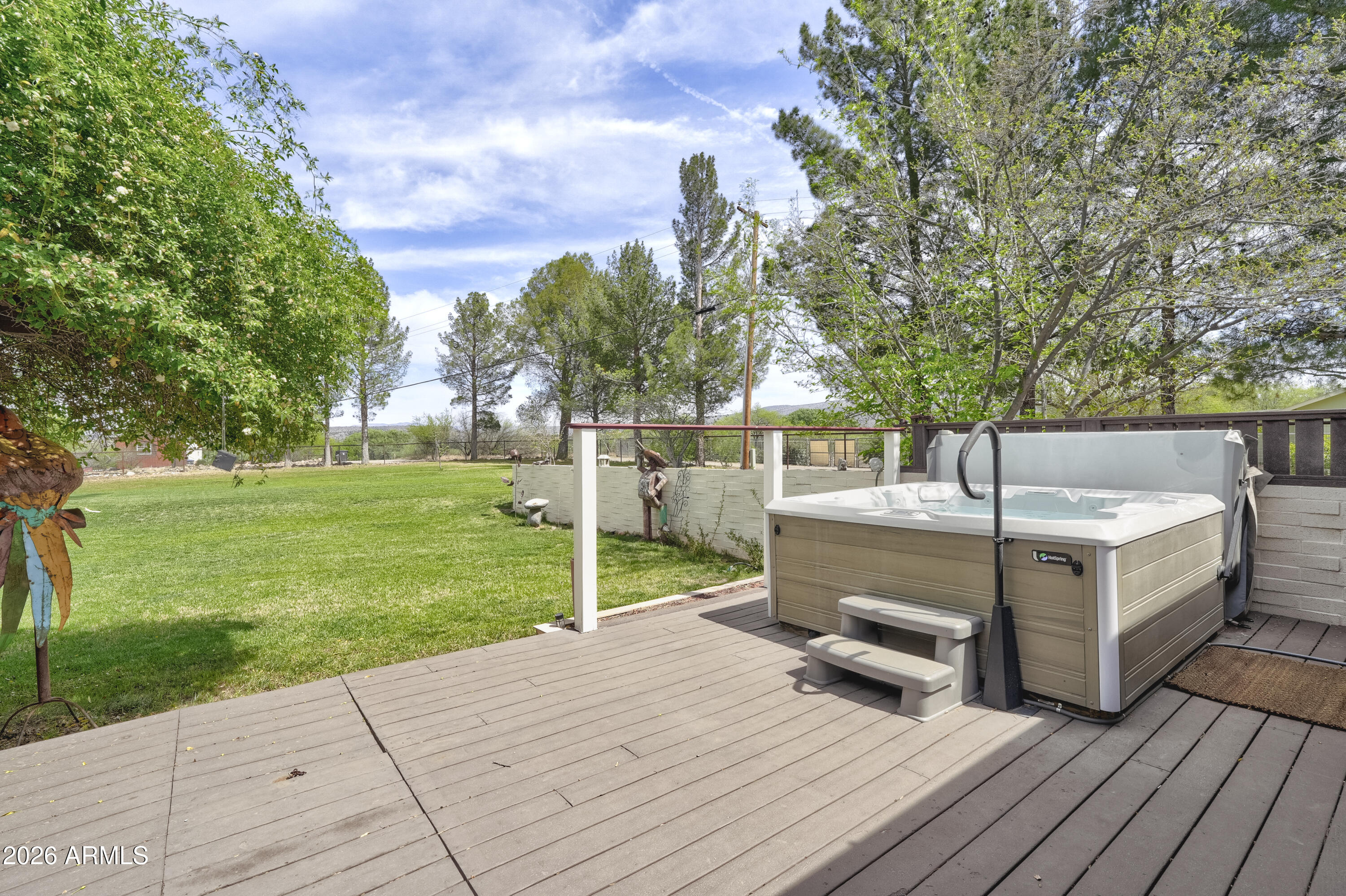 10640 E WILLOW Drive