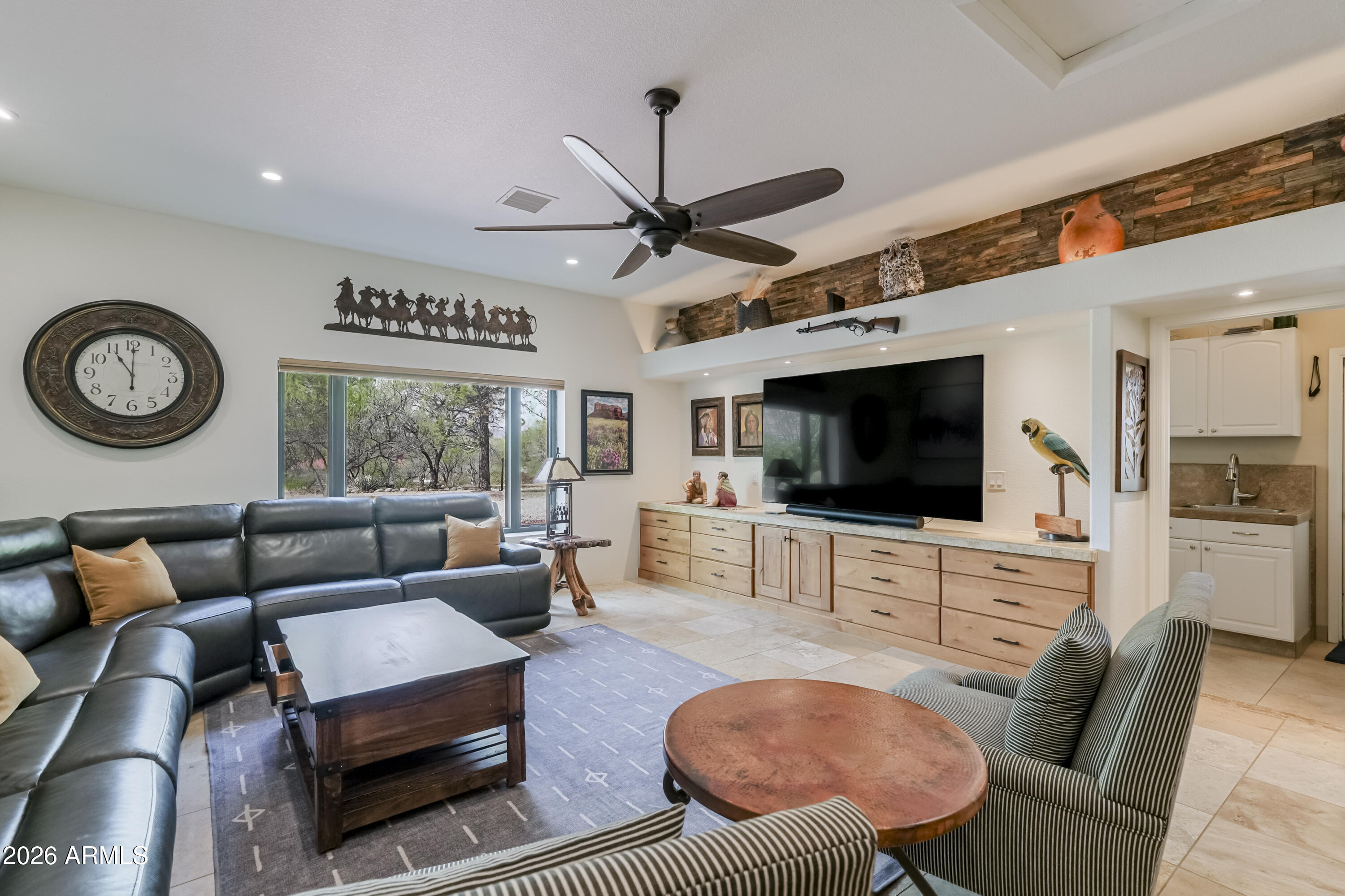 10640 E WILLOW Drive