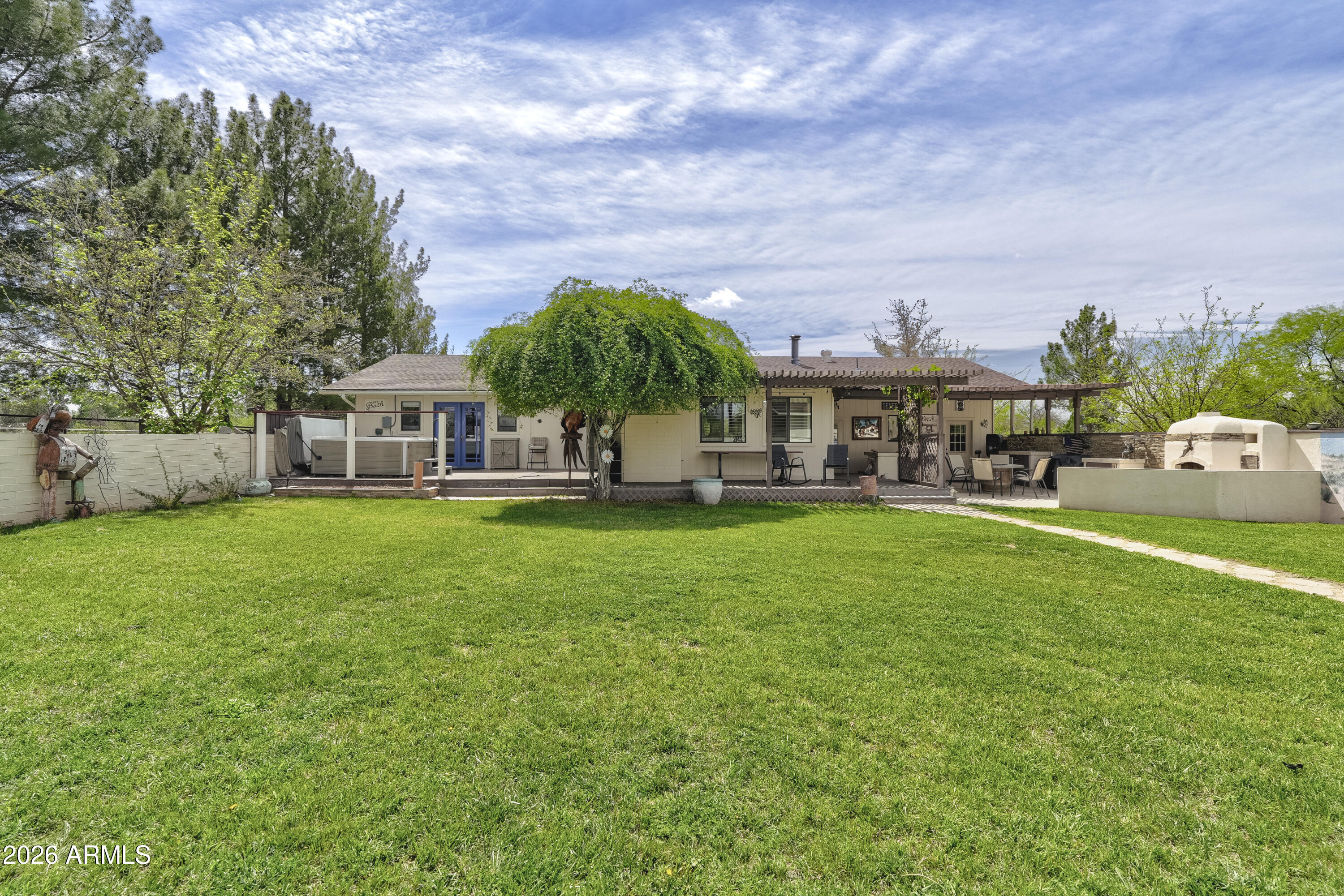 10640 E WILLOW Drive