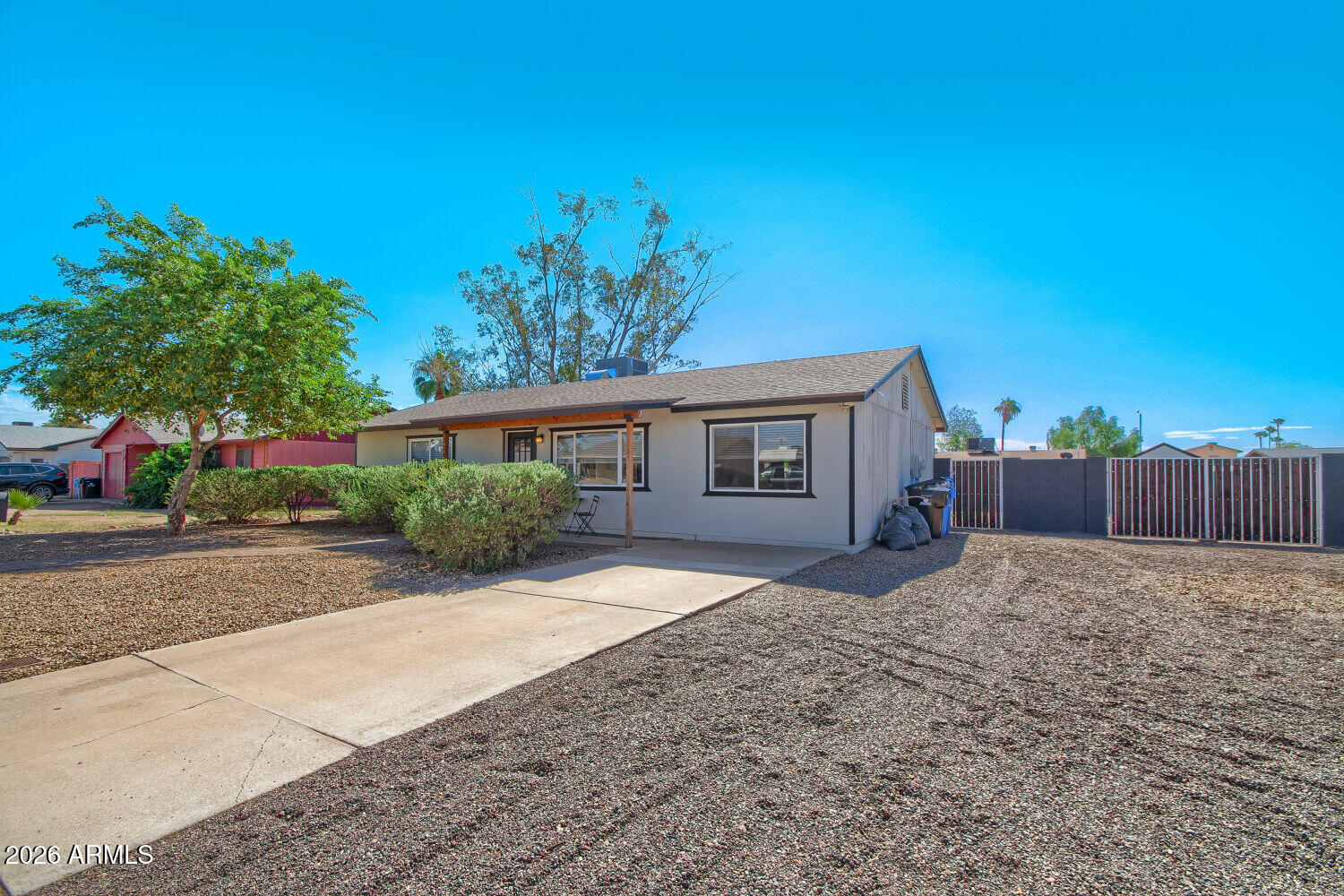 2241 W MICHELLE Drive