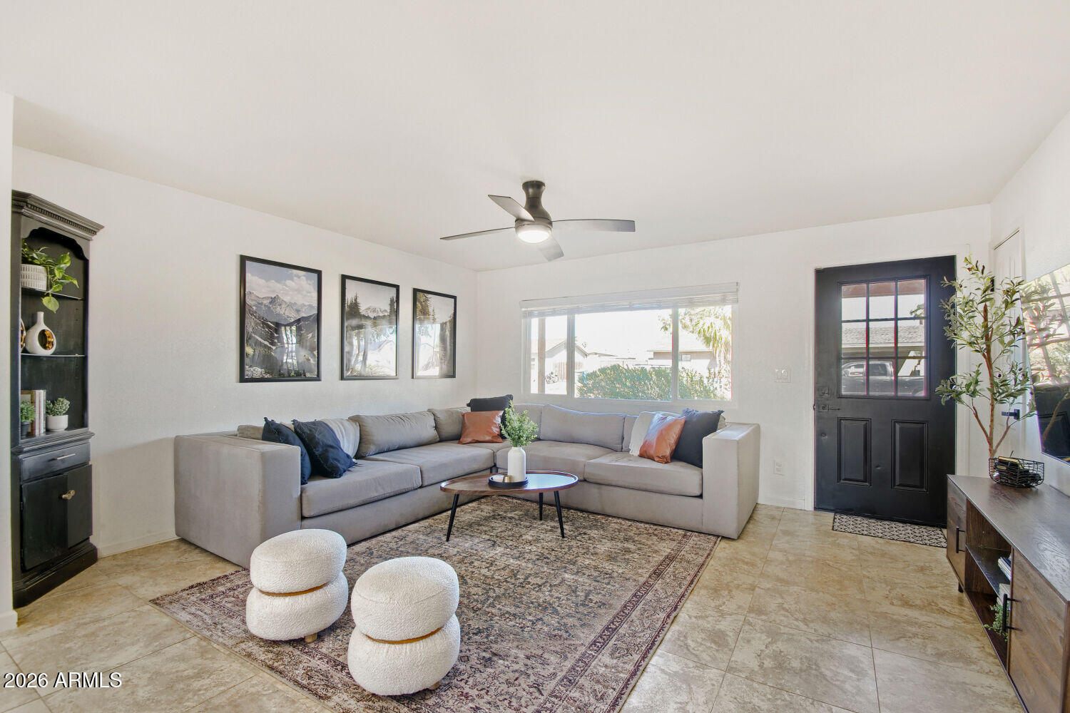 2241 W MICHELLE Drive