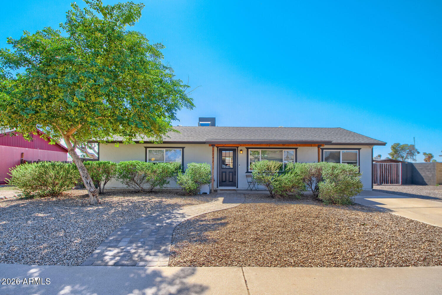 2241 W MICHELLE Drive