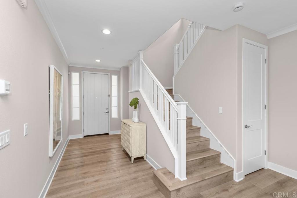 13403 Hudson Ln