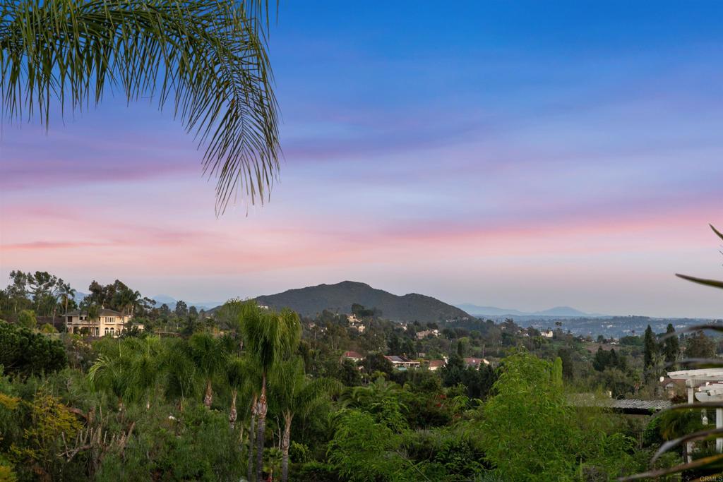 2034 Ridgecrest Place