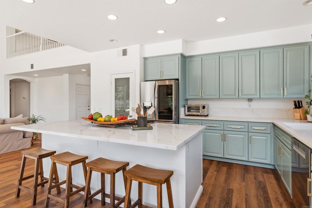 2034 Ridgecrest Place