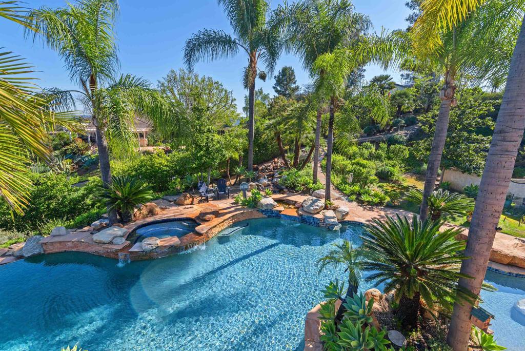 2034 Ridgecrest Place