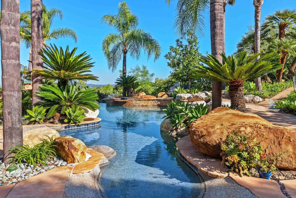 2034 Ridgecrest Place