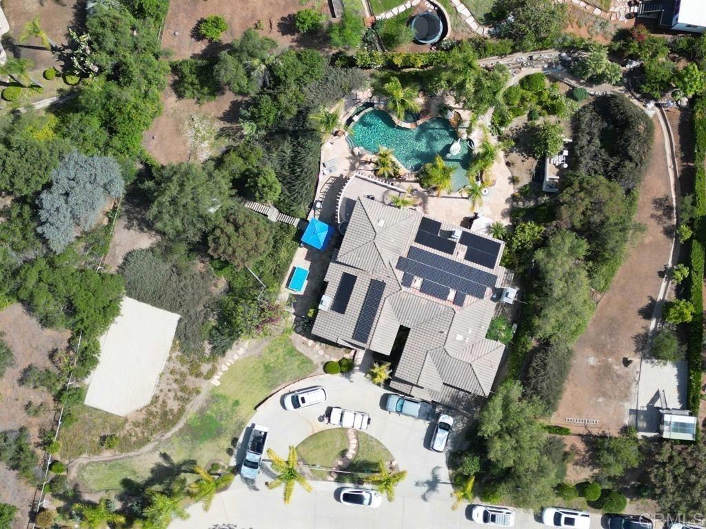 2034 Ridgecrest Place