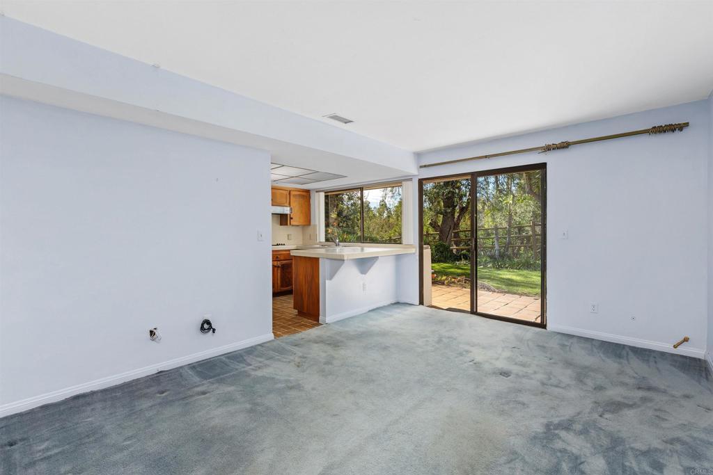 16902 Via De Santa Fe 7