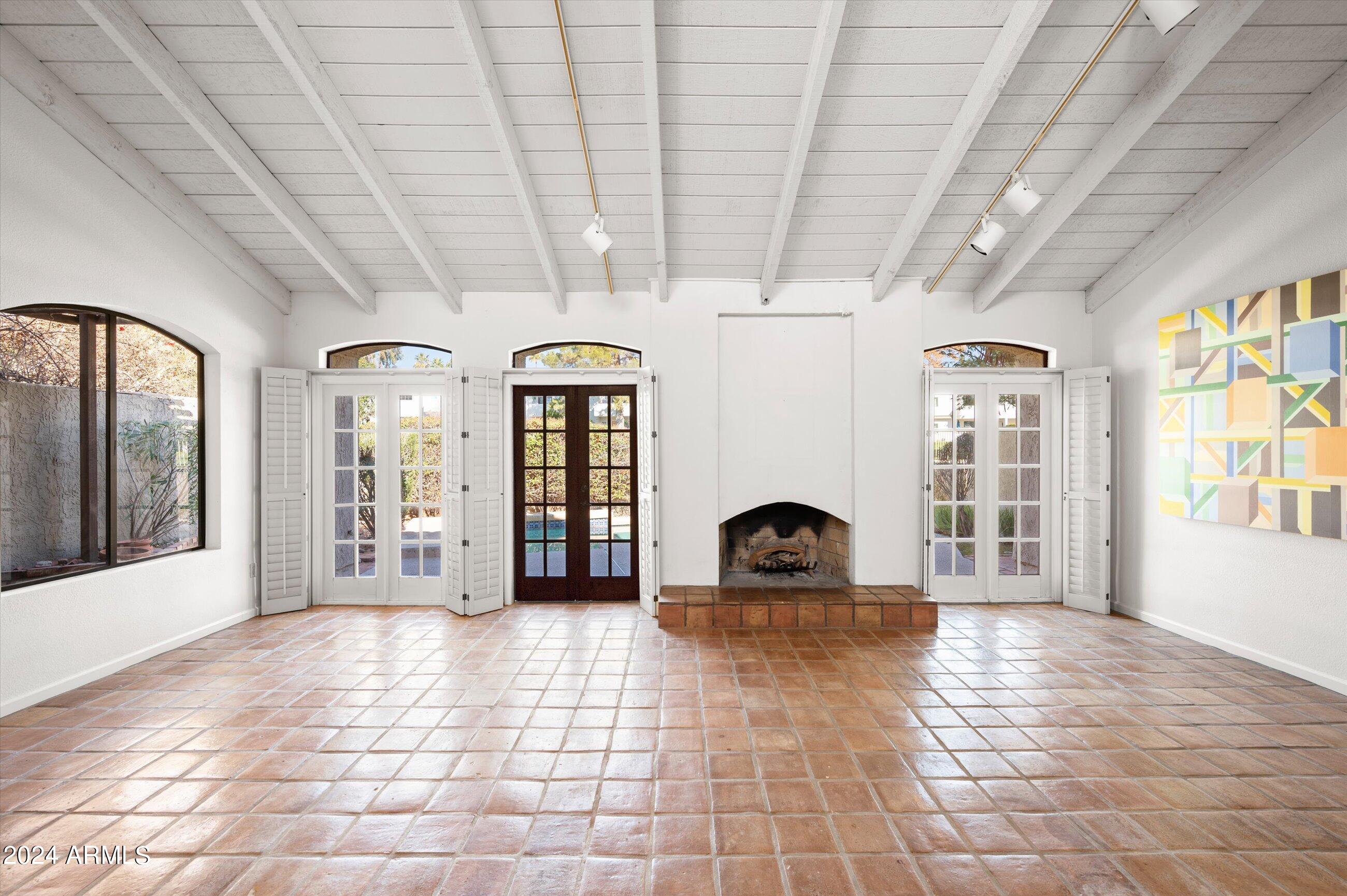 2626 E ARIZONA BILTMORE Circle, 16