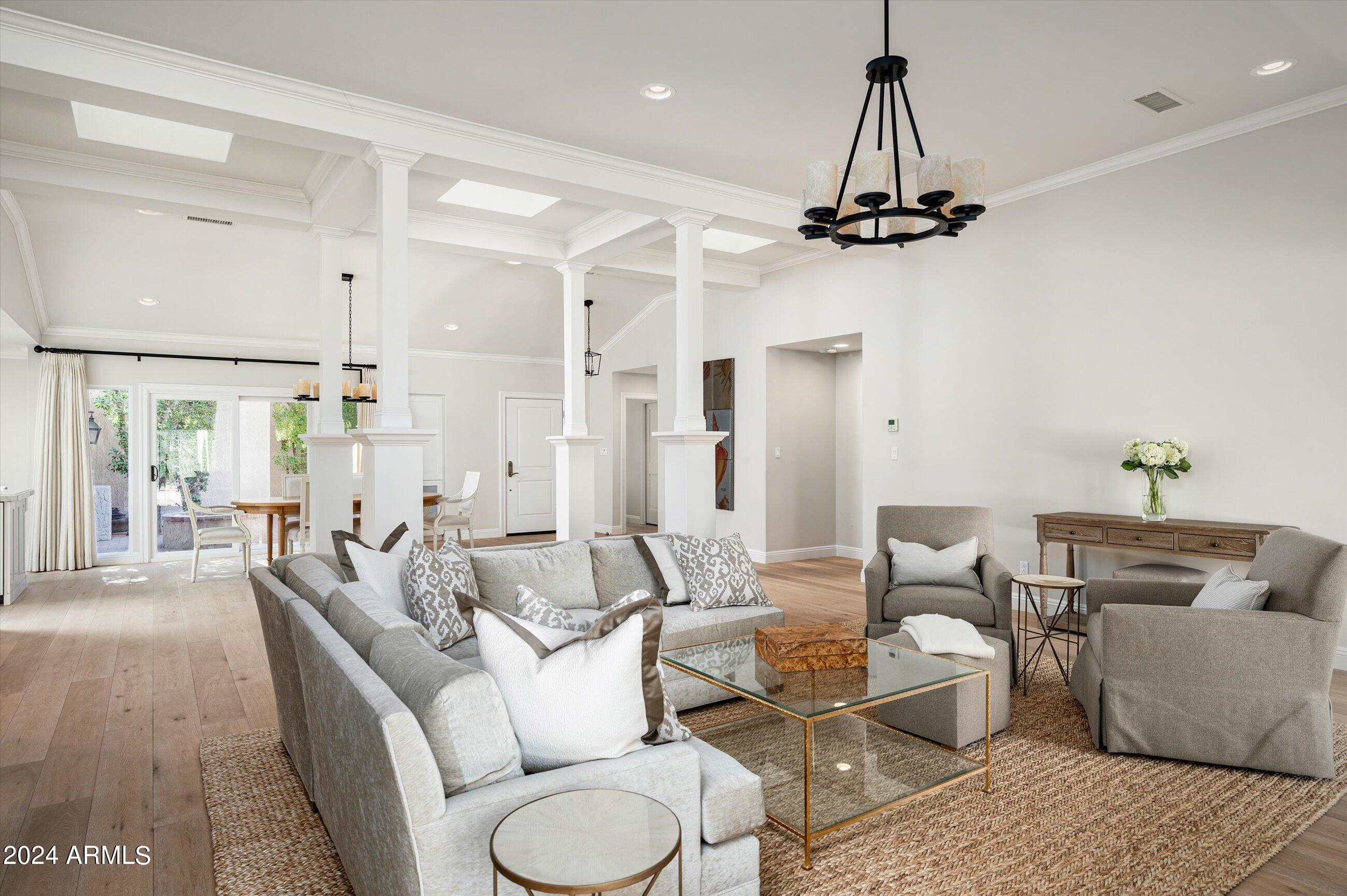 2626 E ARIZONA BILTMORE Circle, 17