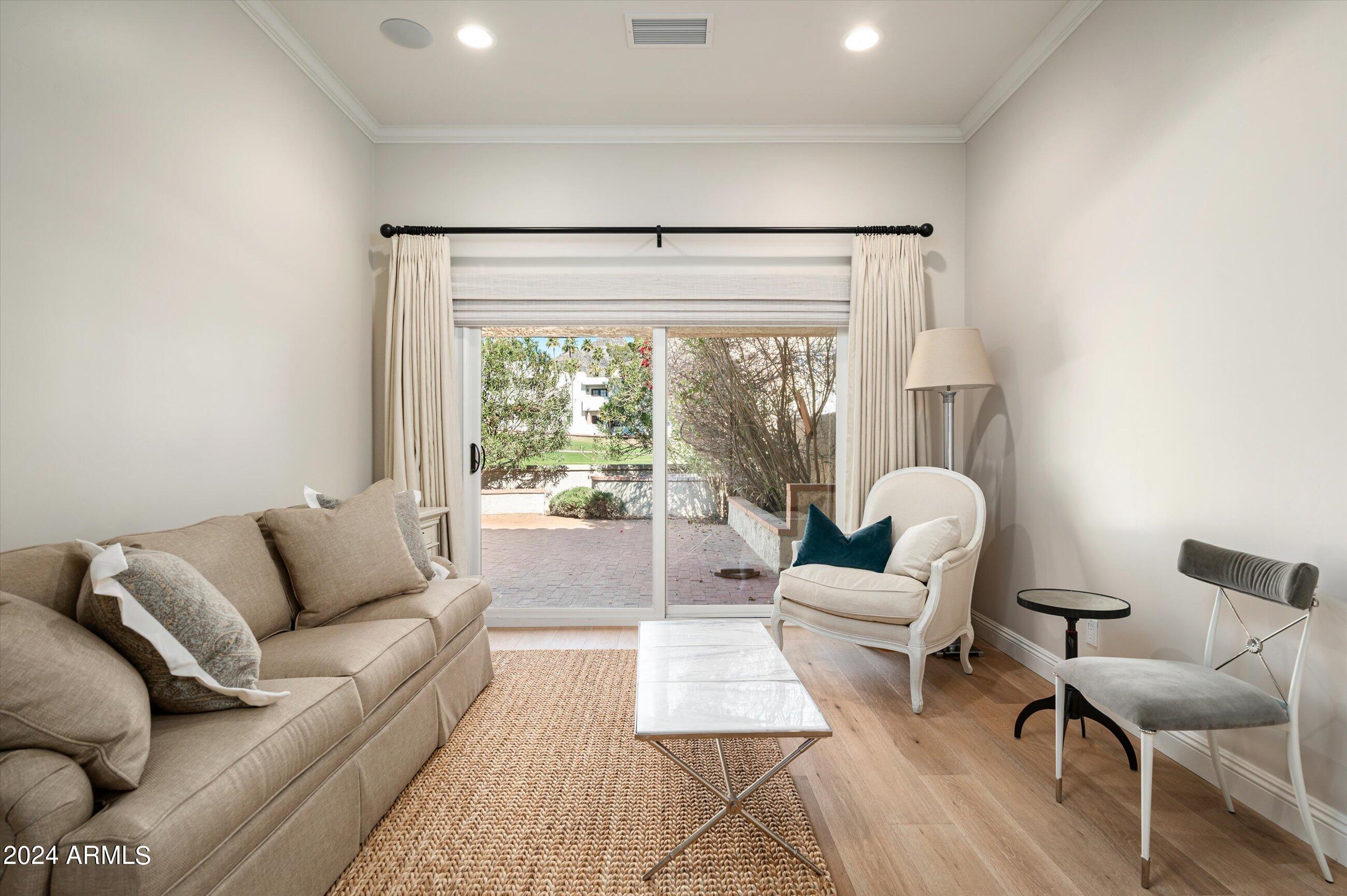 2626 E ARIZONA BILTMORE Circle, 17