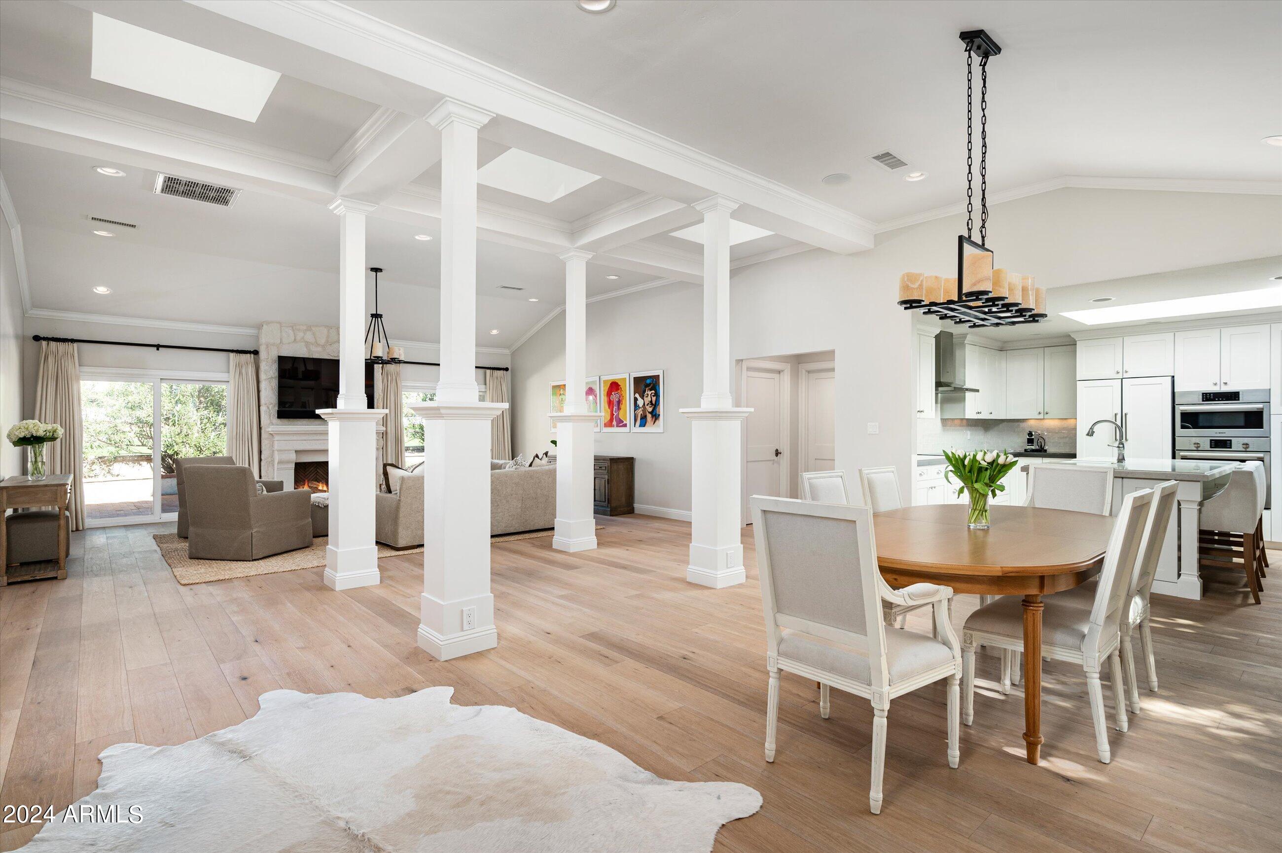 2626 E ARIZONA BILTMORE Circle, 17