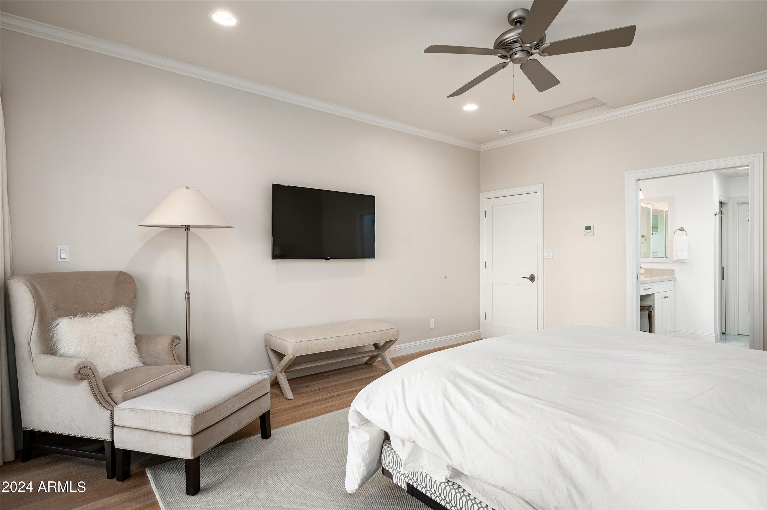 2626 E ARIZONA BILTMORE Circle, 17