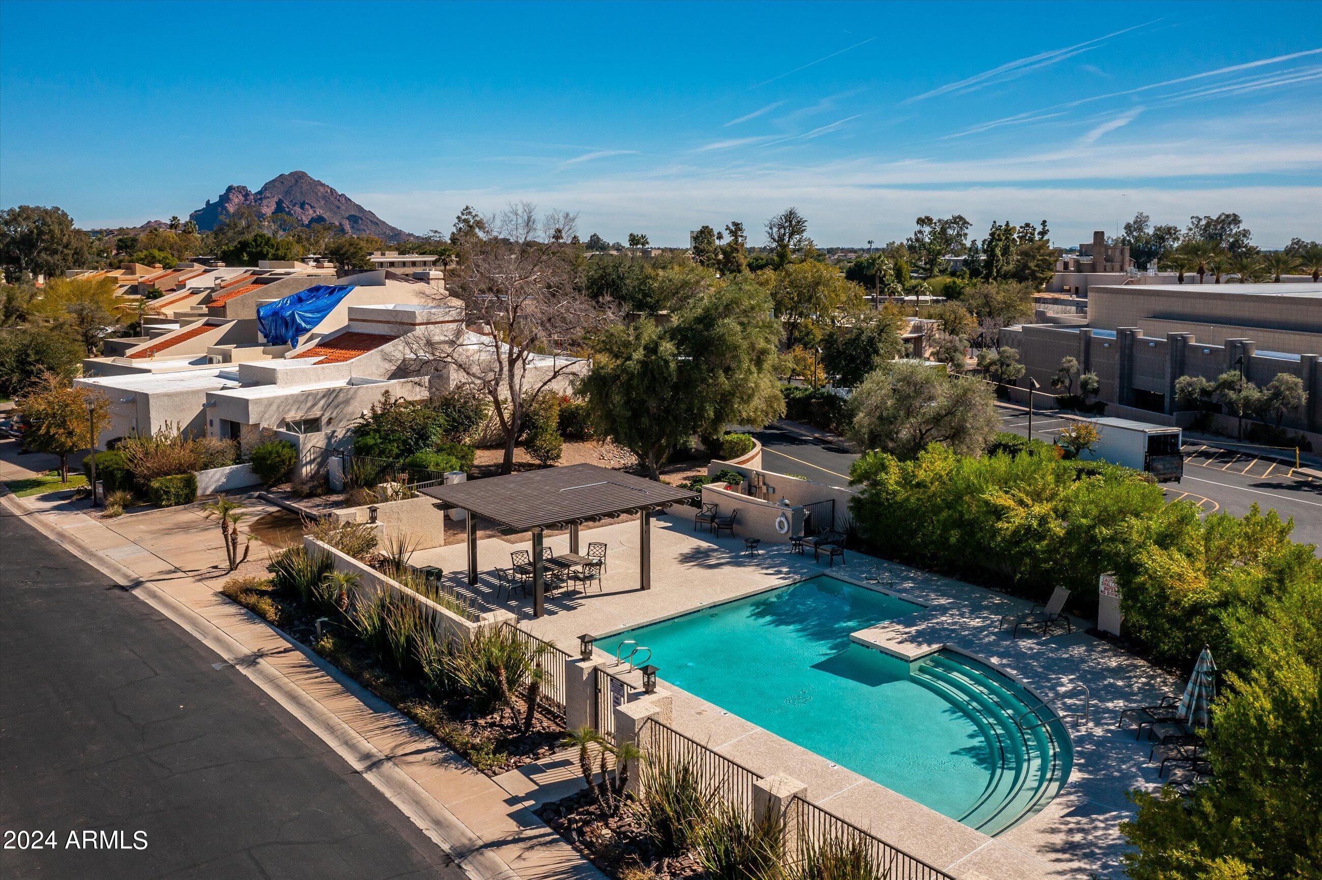 2626 E ARIZONA BILTMORE Circle, 17